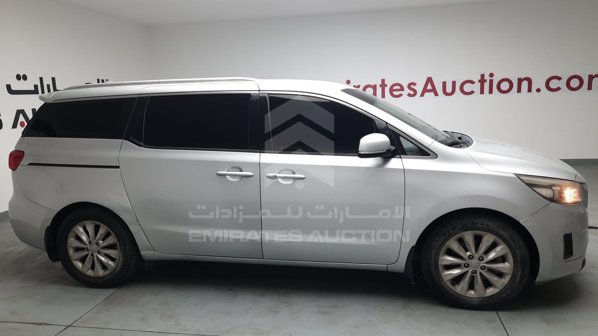 2016 KIA CARNIVAL VIN: KNAMC8126G6110112