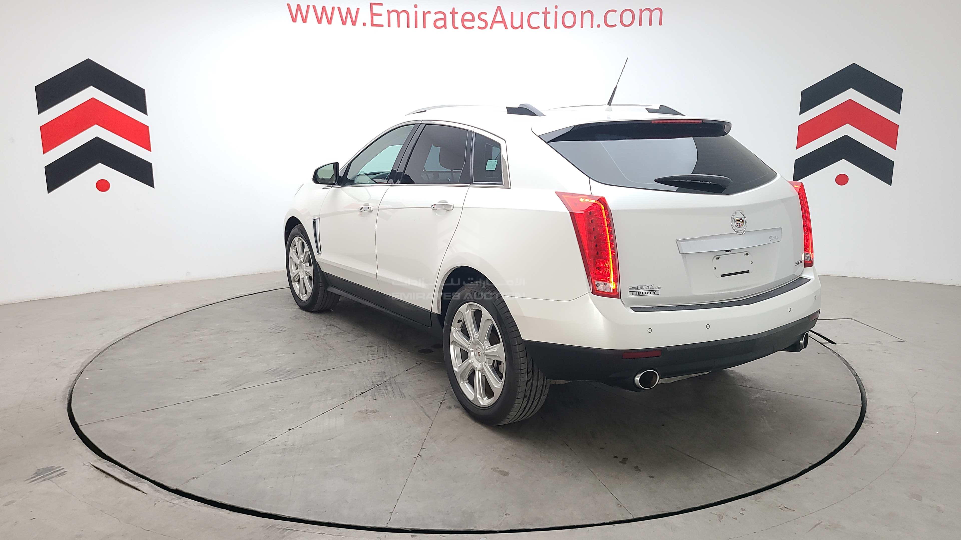 3GYFN9E32FS556311 - 2015 Cadillac SRX - #428187