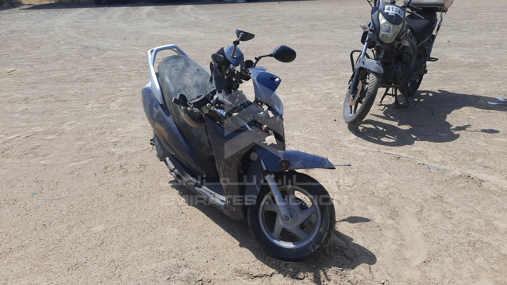 2014 HONDA 125CC VIN: ME4JF492ME8009675