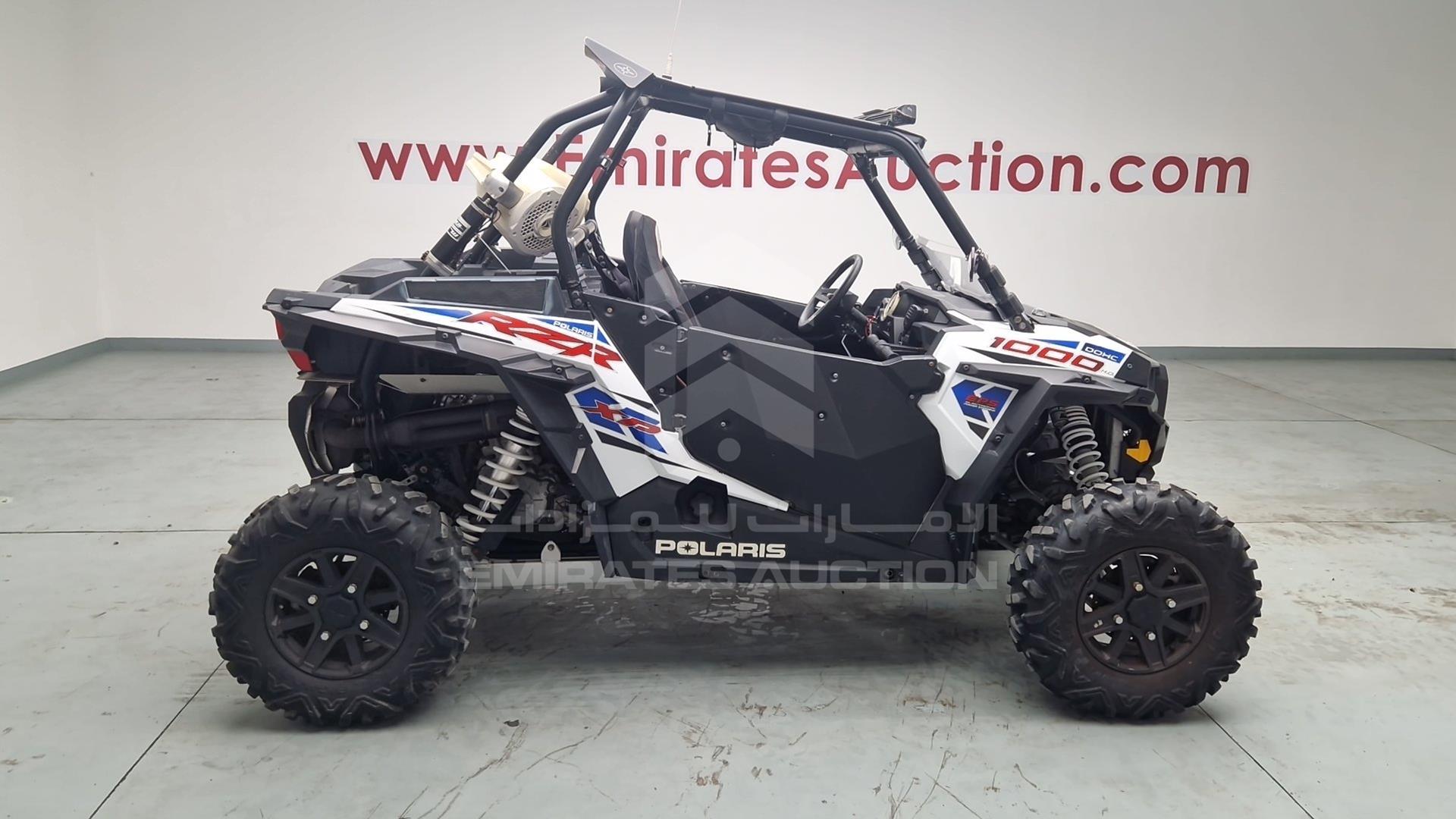 2015 POLARIS RZR XP 1000 VIN: 4XAVDE996FB944723