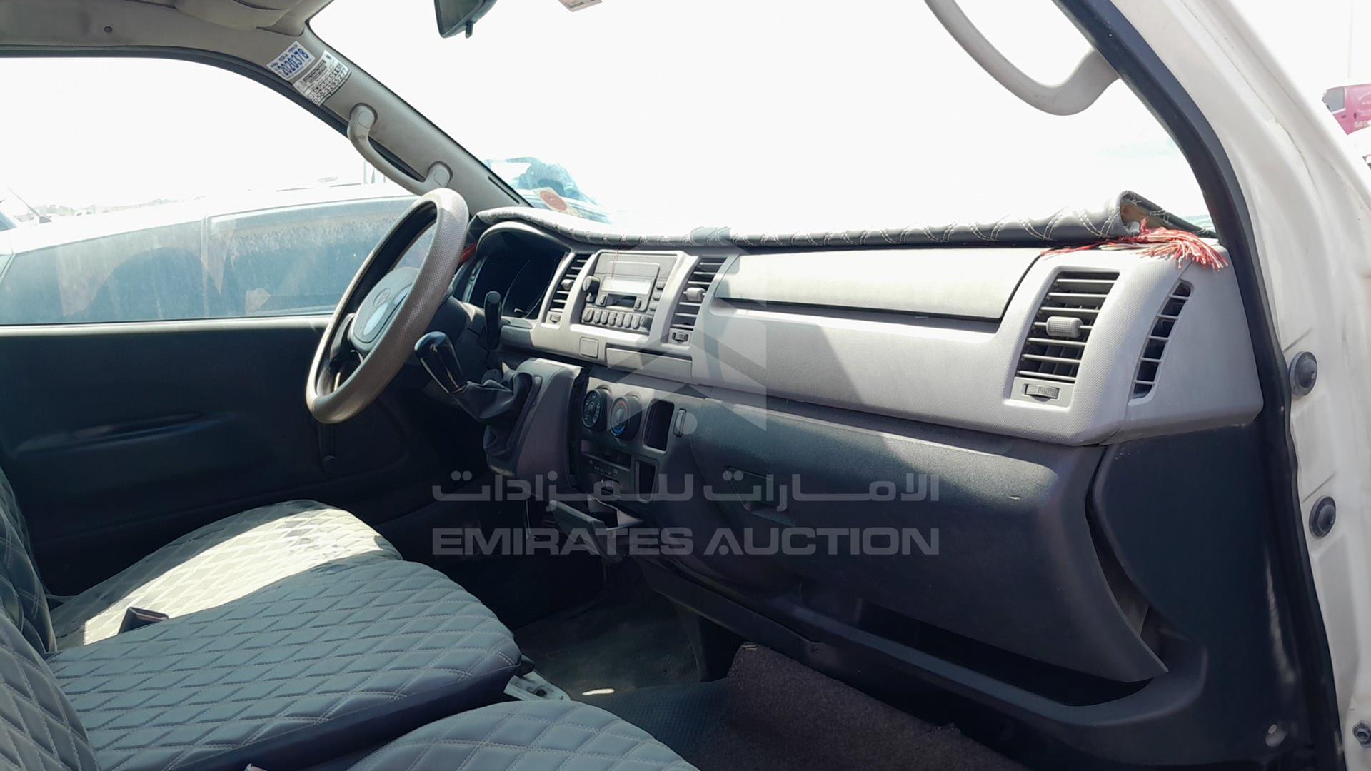 2006 TOYOTA HIACE VIN: JTFHX02P860008744