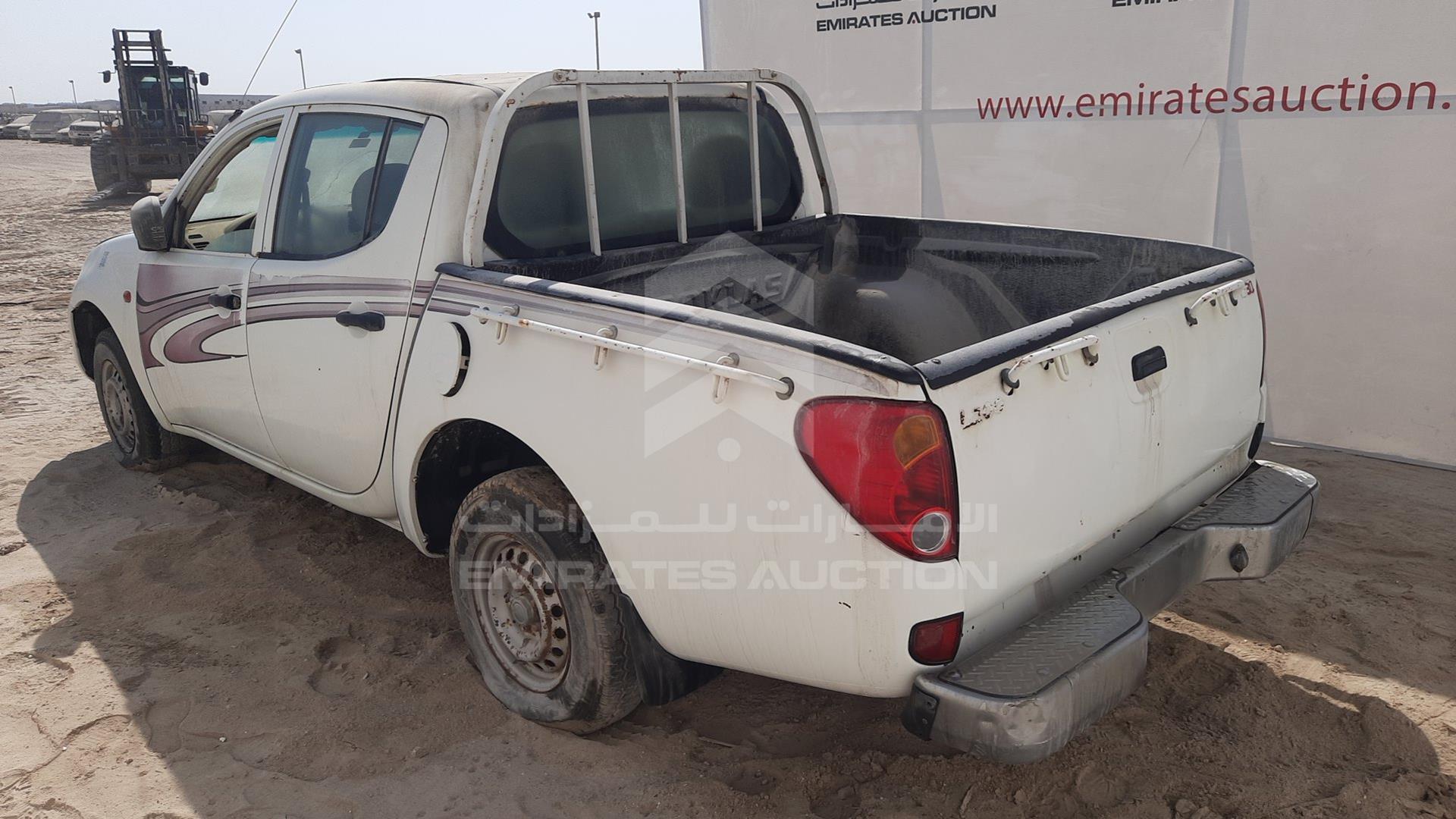 2008 MITSUBISHI L 200 VIN: MMBJNKA508D056574