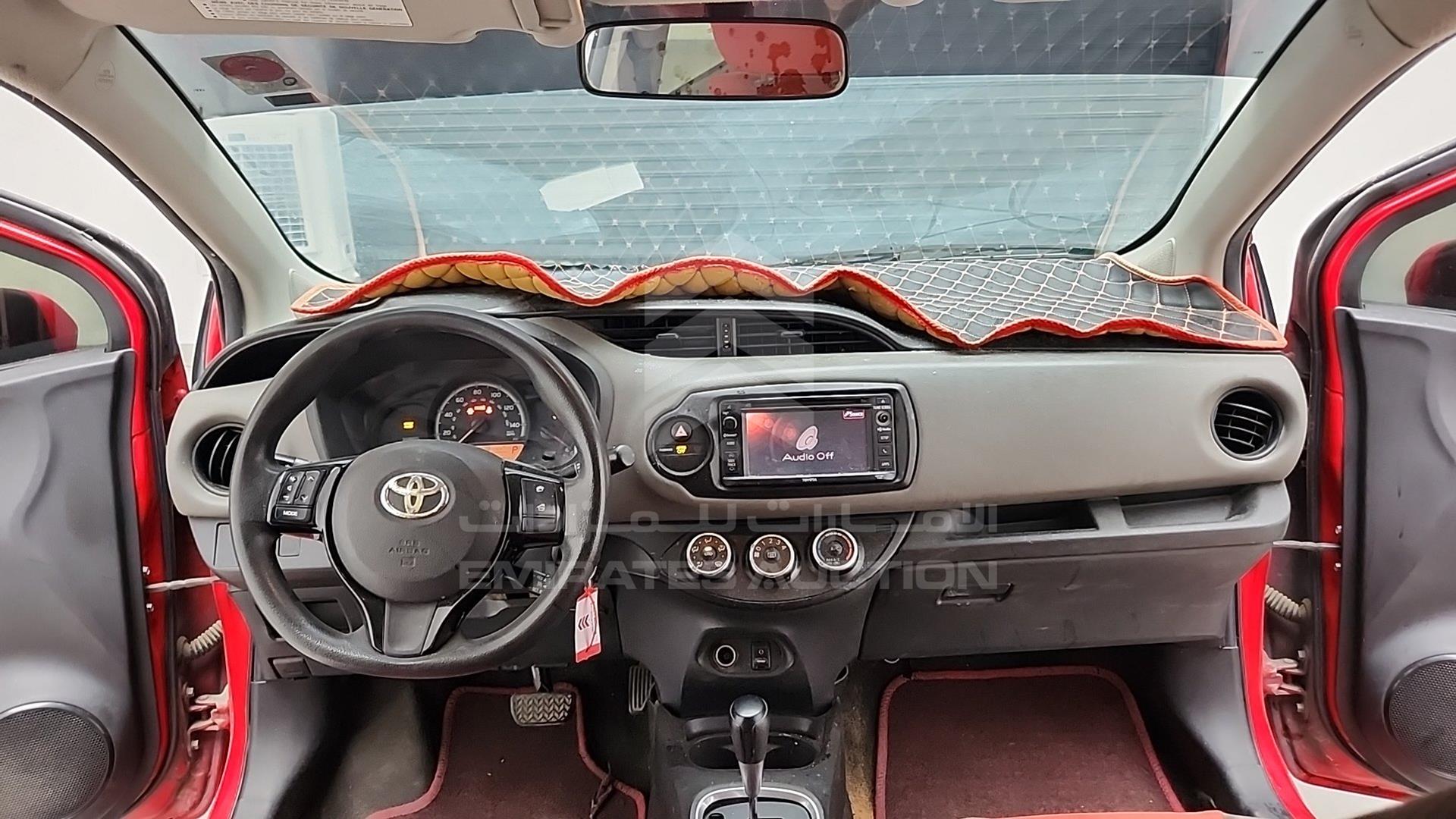 2015 TOYOTA YARIS VIN: VNKKTUD33FA028784
