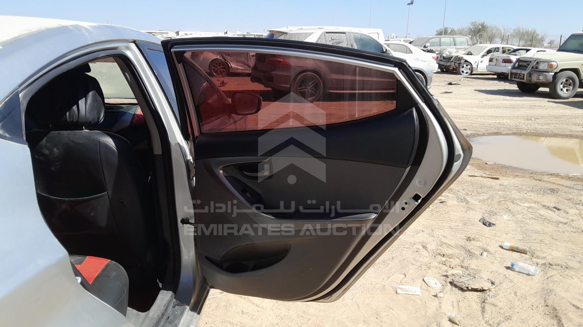 2012 HYUNDAI ELANTRA VIN: KMHDG41C0CU447689