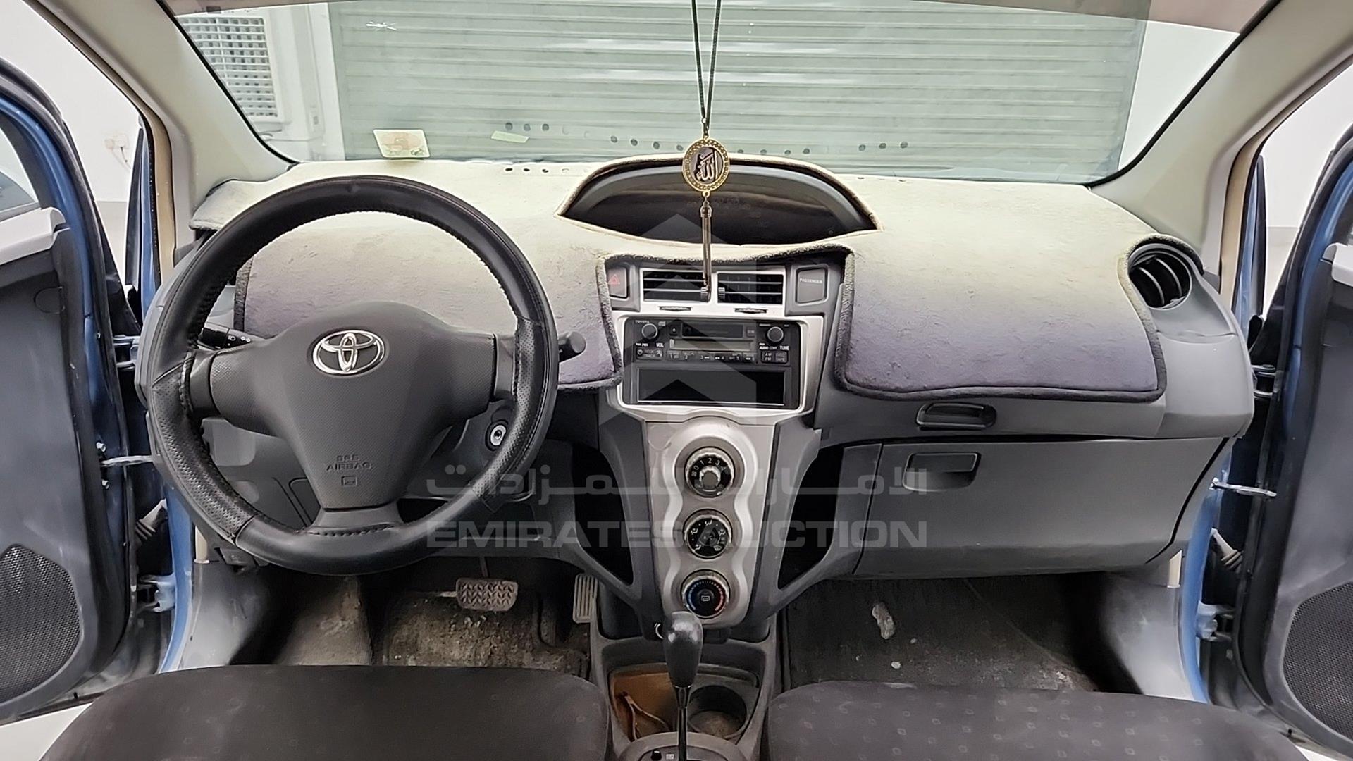 2006 TOYOTA YARIS VIN: JTDKW923565031940