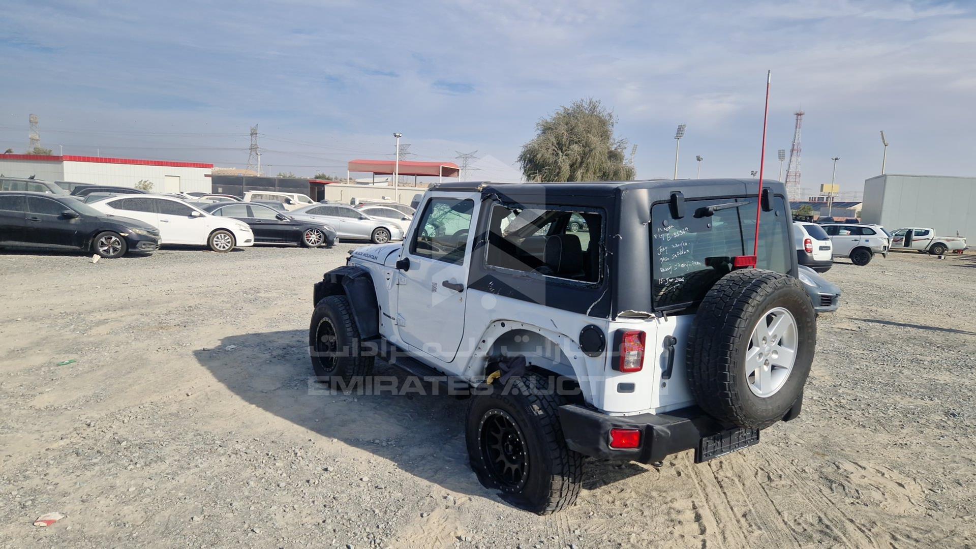 2017 JEEP WRANGLER / VIN: 1C4BJWAG0HL521010