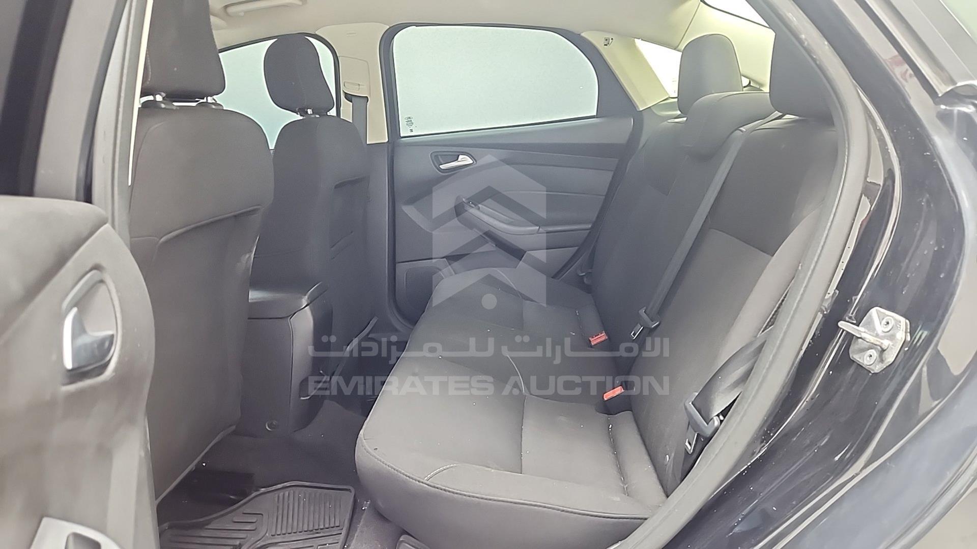 2018 FORD FOCUS VIN: 1FADP3F28JL310619
