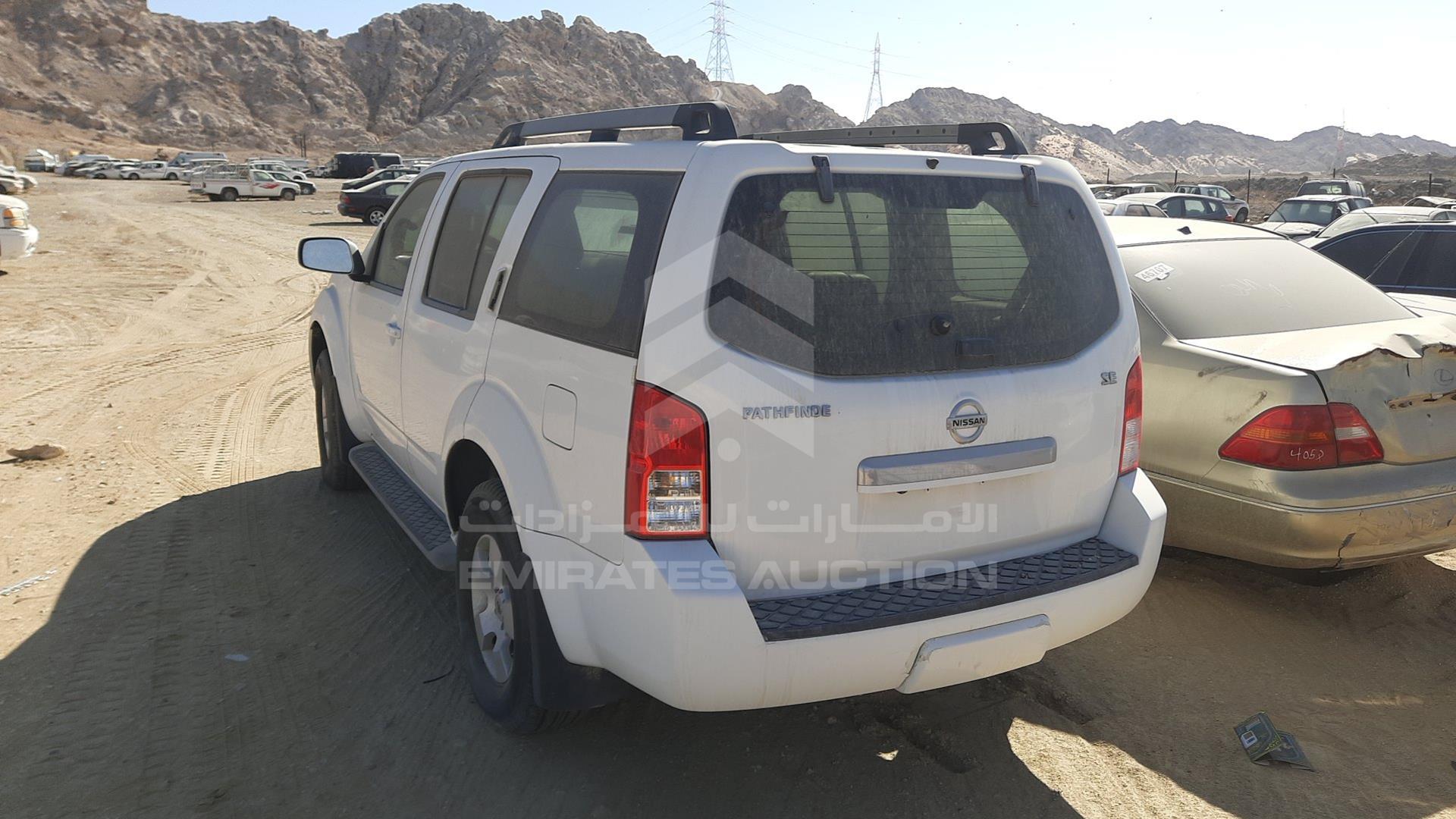 2011 NISSAN PATHFINDER VIN: 5N1AR1N80BC614686