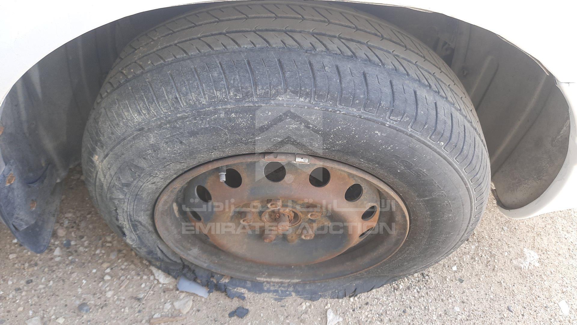 2001 TOYOTA CAMRY VIN: 6T1BG22K41X416883