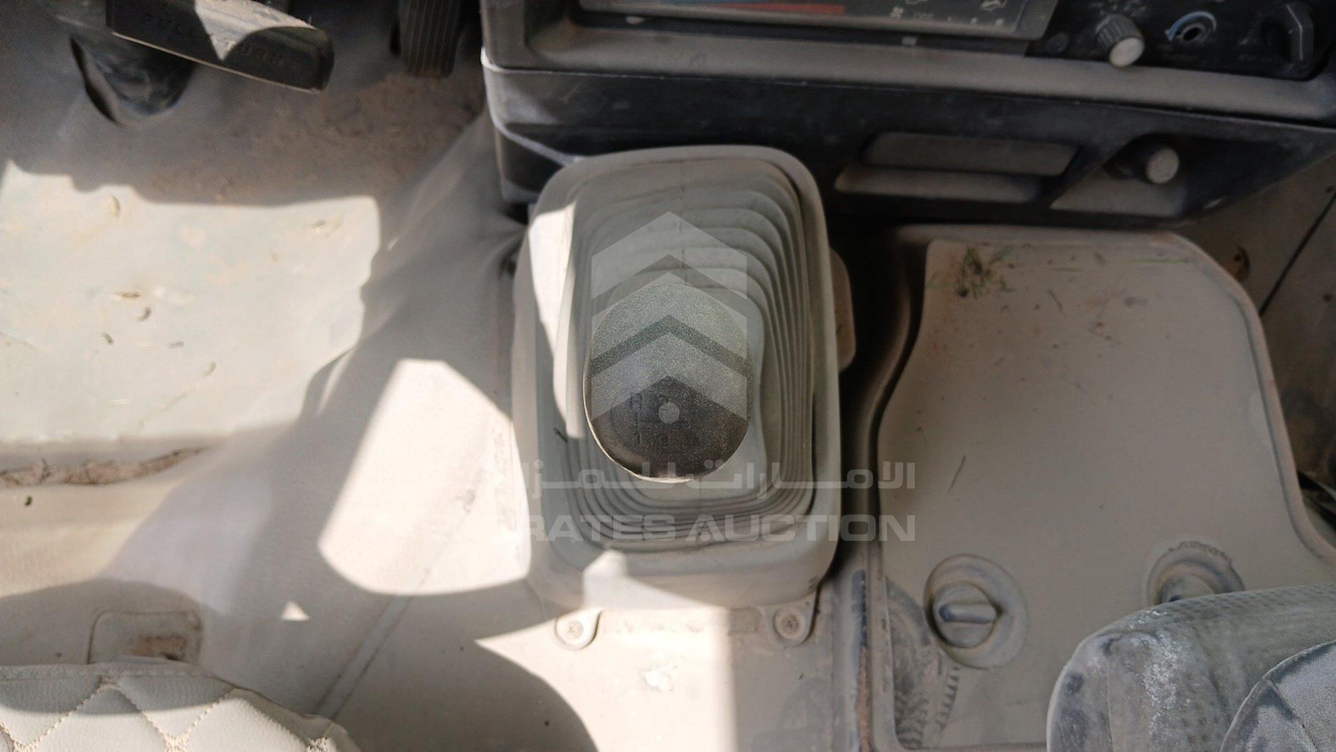 2005 MITSUBISHI ROSA VIN: JL5B3G6P65PD02516