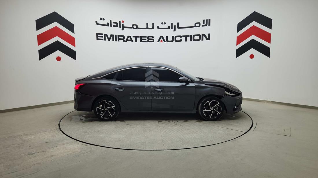 2025 MG GT — Right Full View — Photo 35