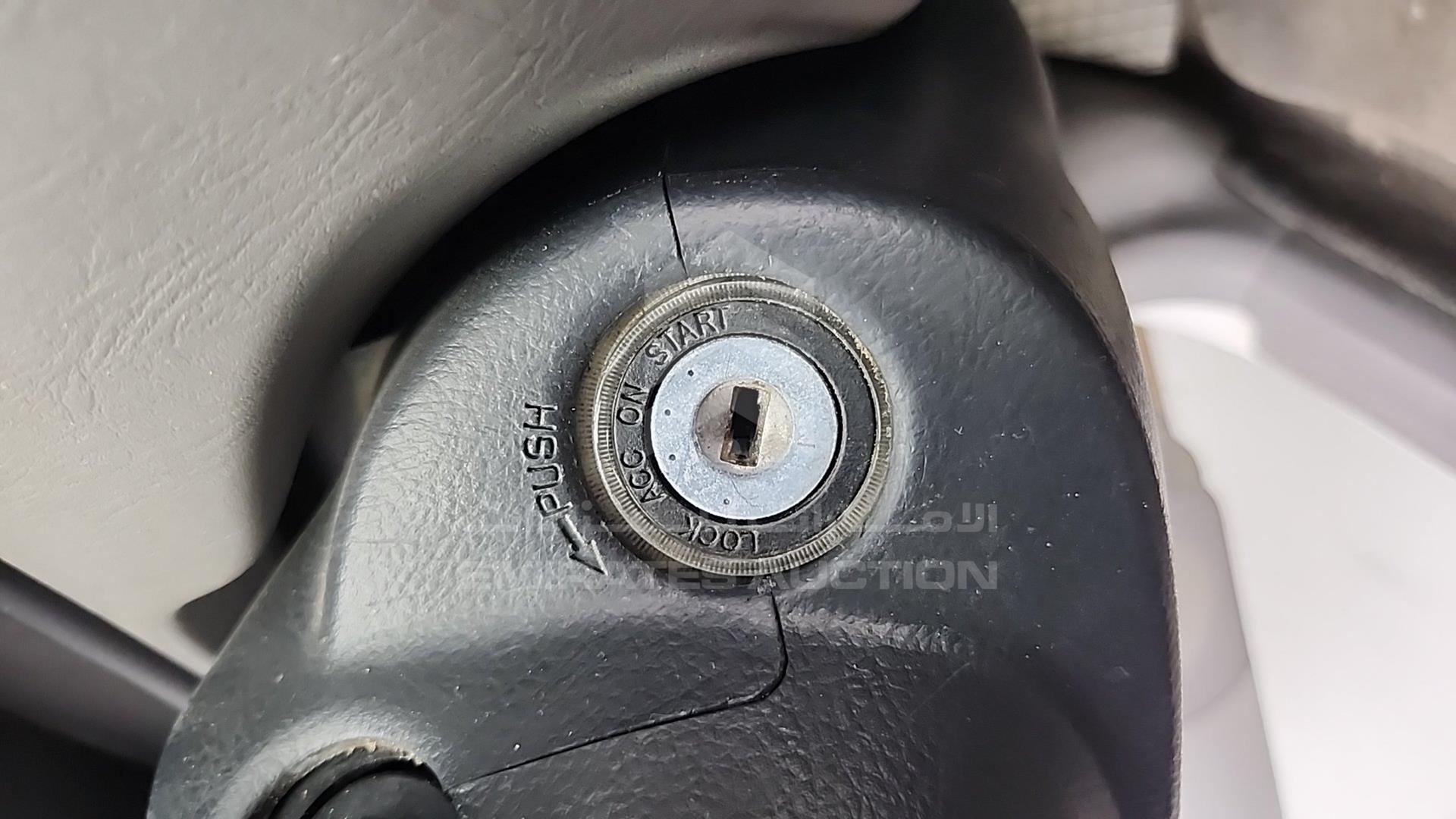 2001 TOYOTA COROLLA VIN: JTDBW23E910002759