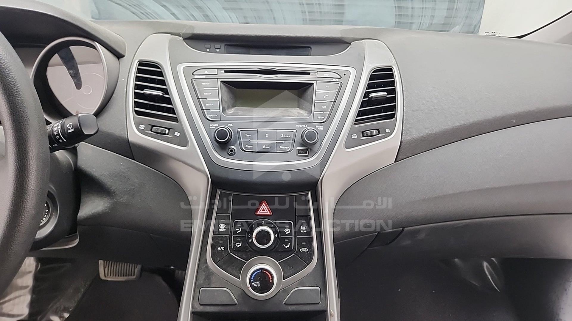 2015 HYUNDAI ELANTRA VIN: KMHDG41C6FU409615