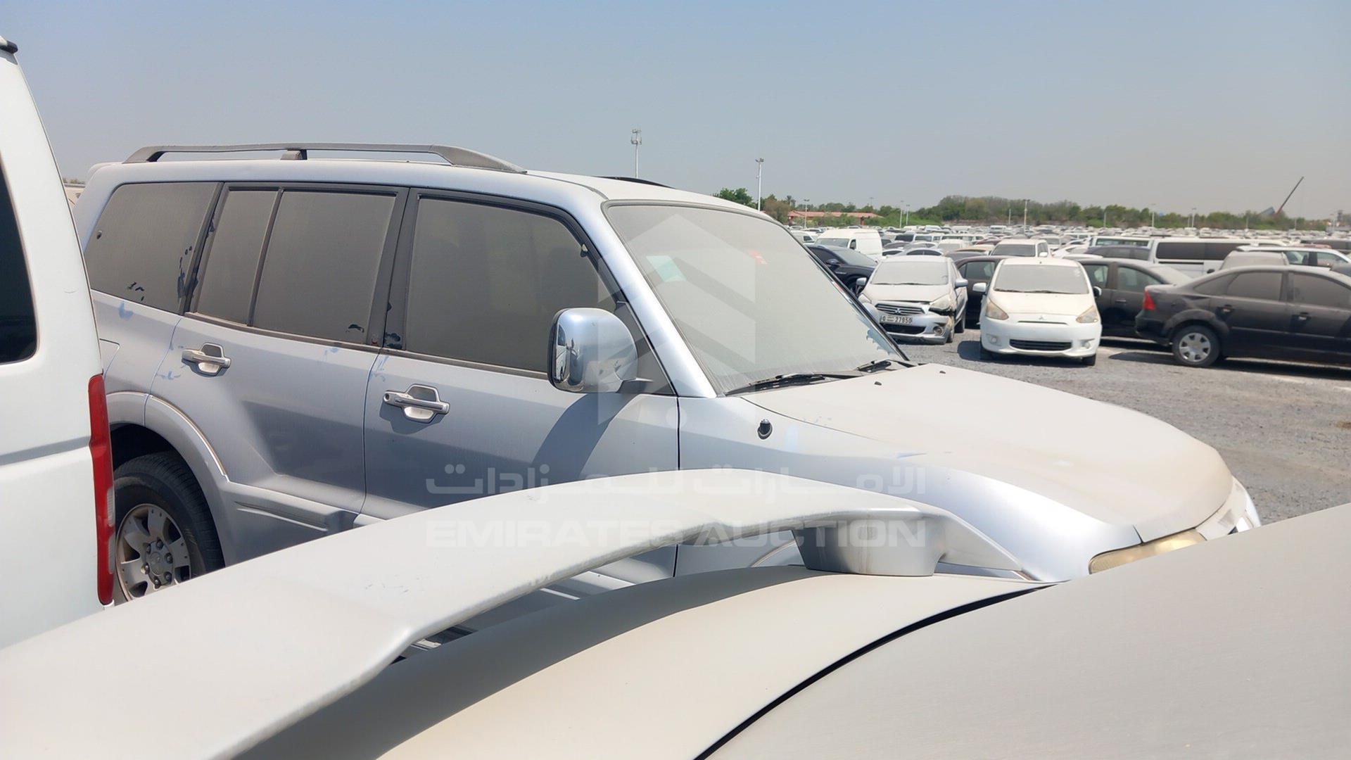 2006 MITSUBISHI PAJERO VIN: JMYLRV73W6J713137