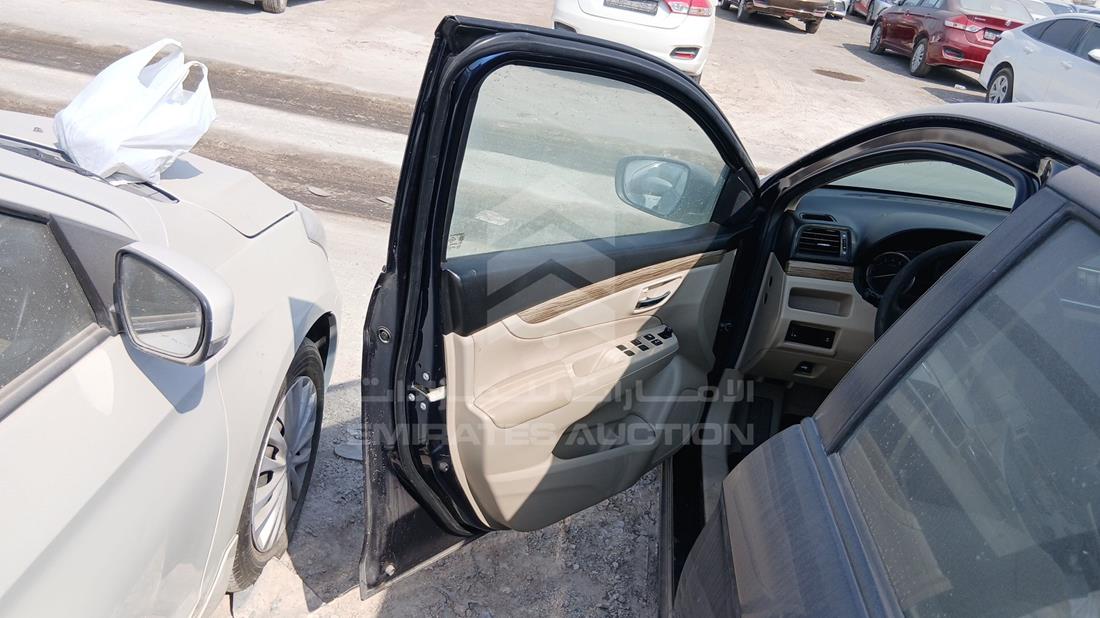 2023 Suzuki Ciaz — Front Left Door — Photo 10