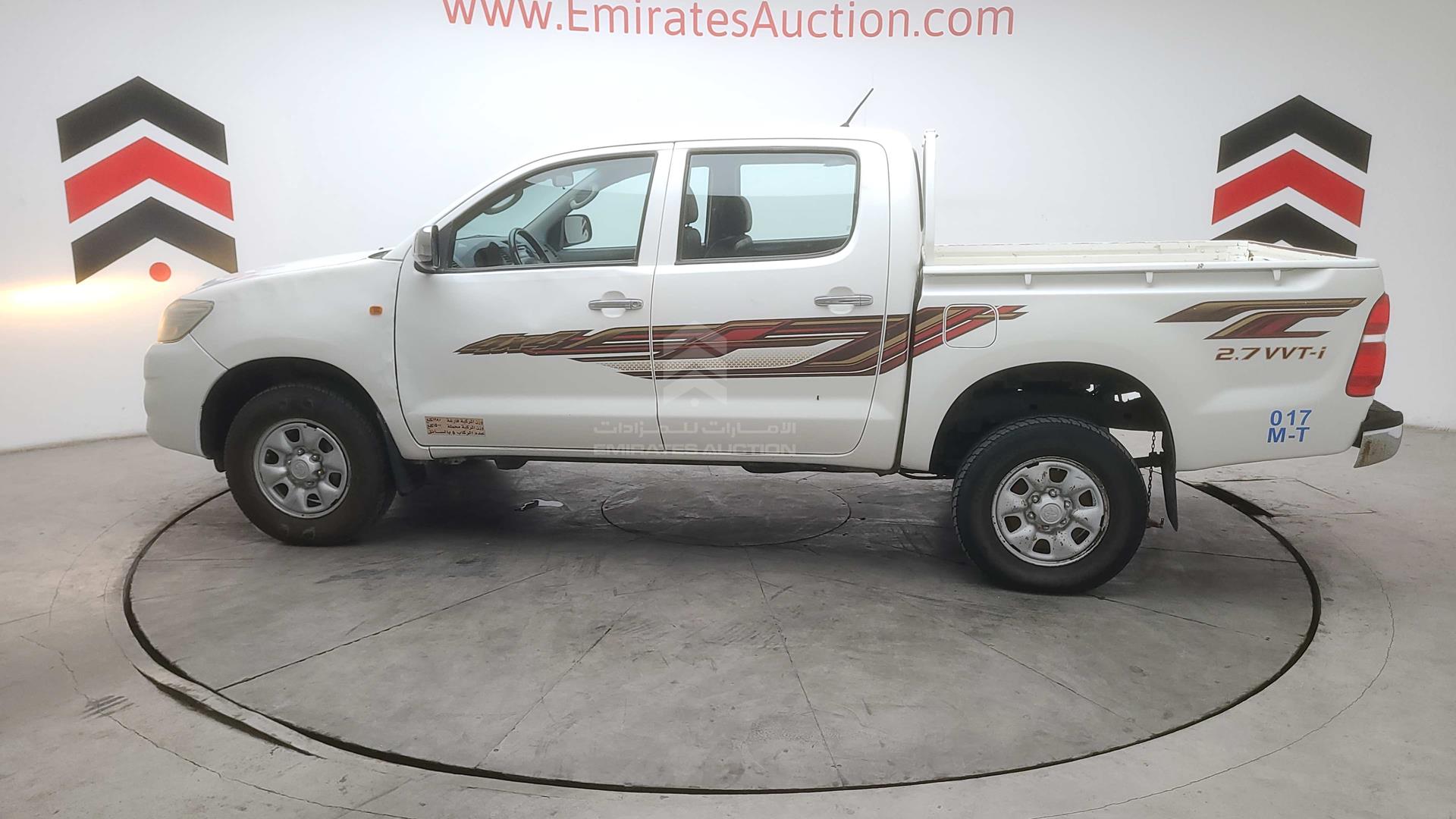2013 TOYOTA HILUX VIN: MR0FX22G6D1362900