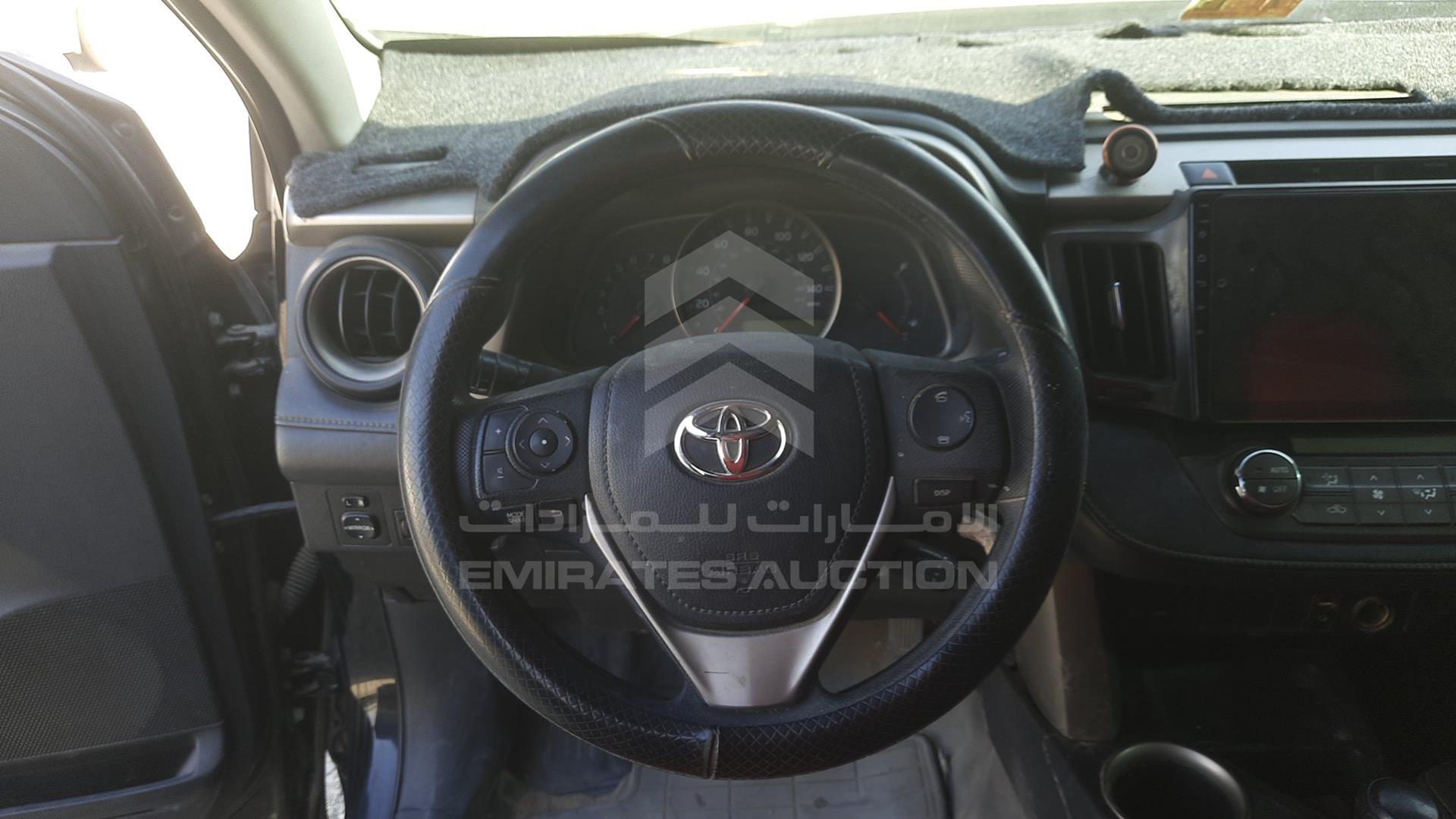 2015 TOYOTA RAV-4 VIN: 2T3RFREV8FW358109