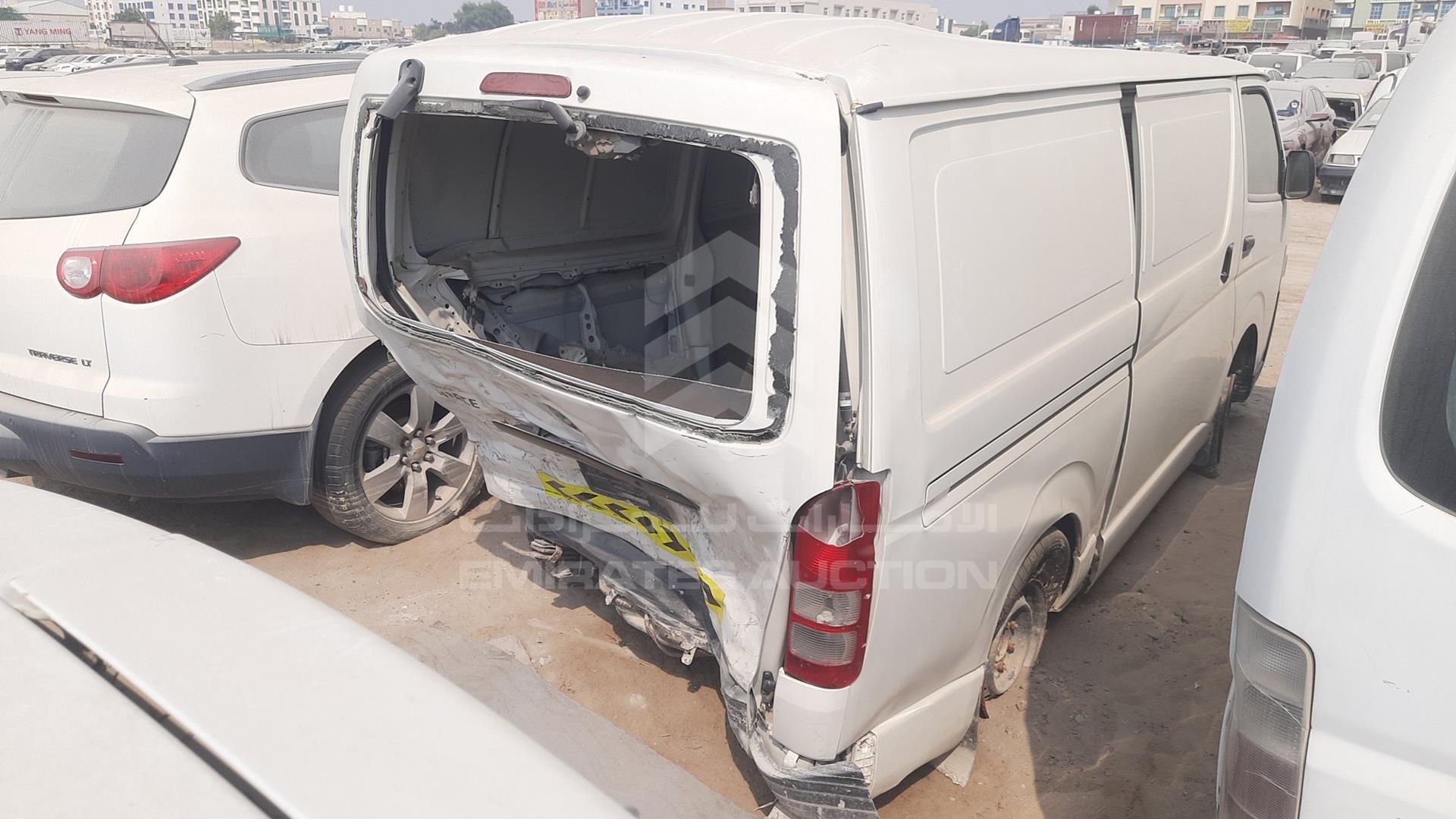 0 TOYOTA HIACE VIN: JTFHX02P7P0127998