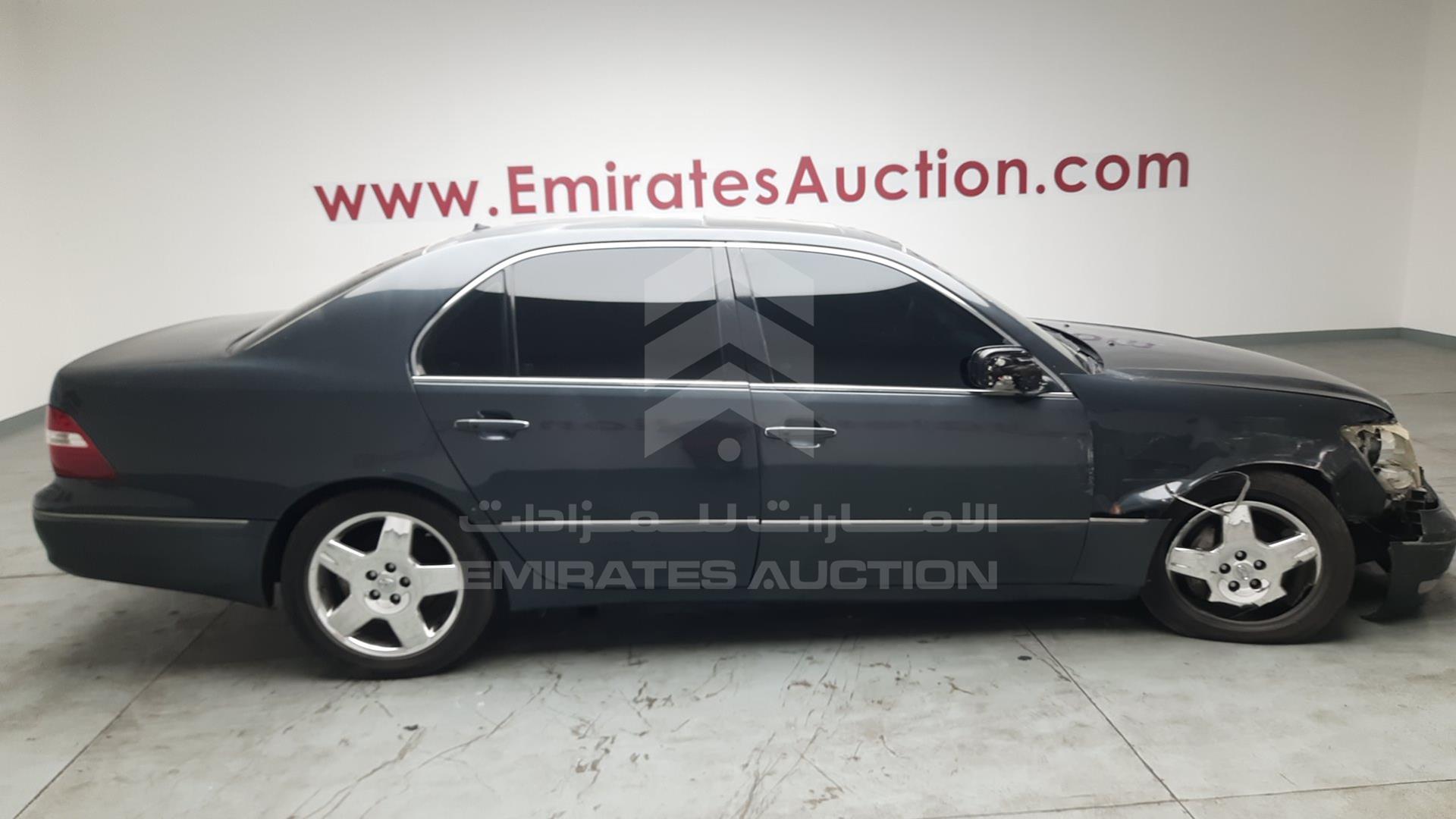 2004 LEXUS LS 430 VIN: JTHBN36F040132008