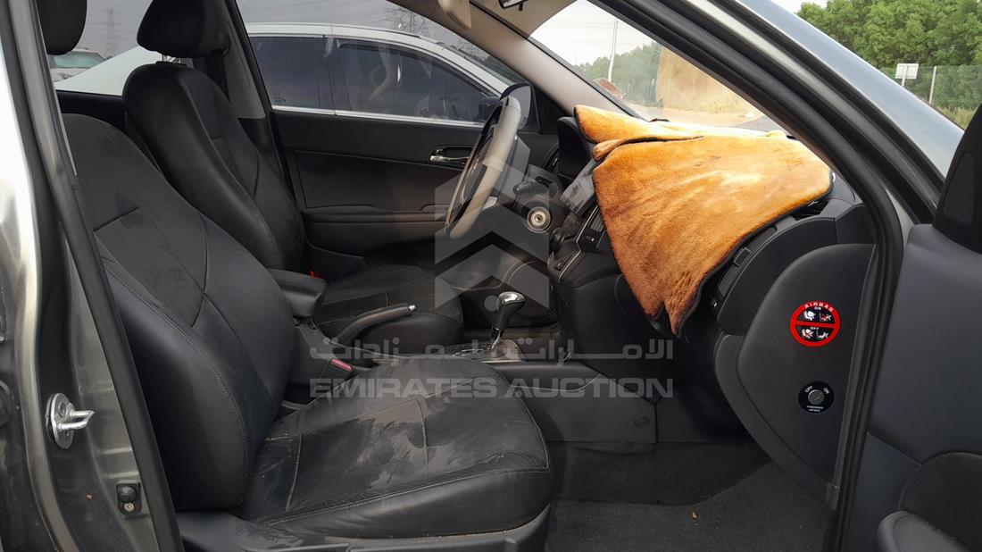 2010 Hyundai I 30 — Front Right Passenger Seat View — Photo 22