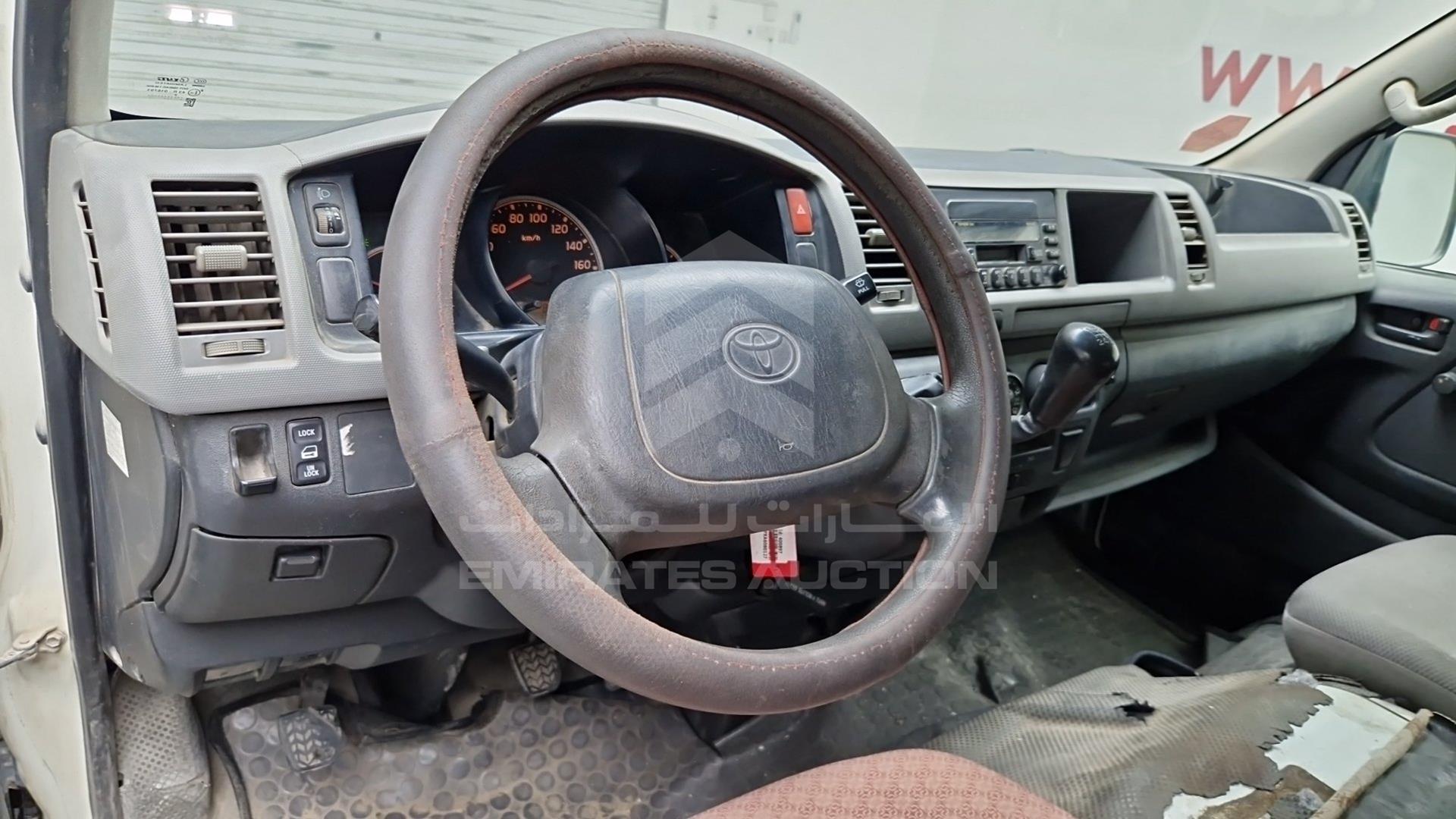 2010 TOYOTA HIACE VIN: JTGSX22PXA6080127
