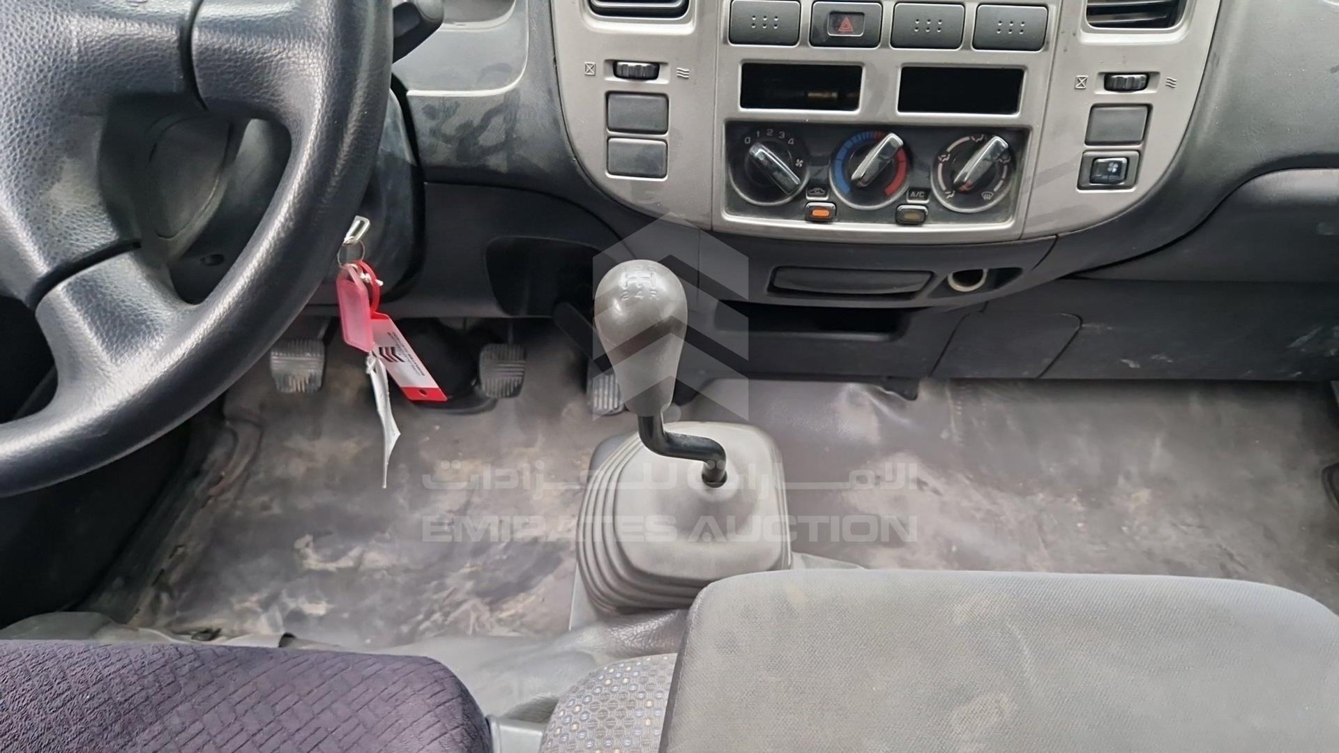 2010 NISSAN URVAN VIN: JN6AE54S1AX020701