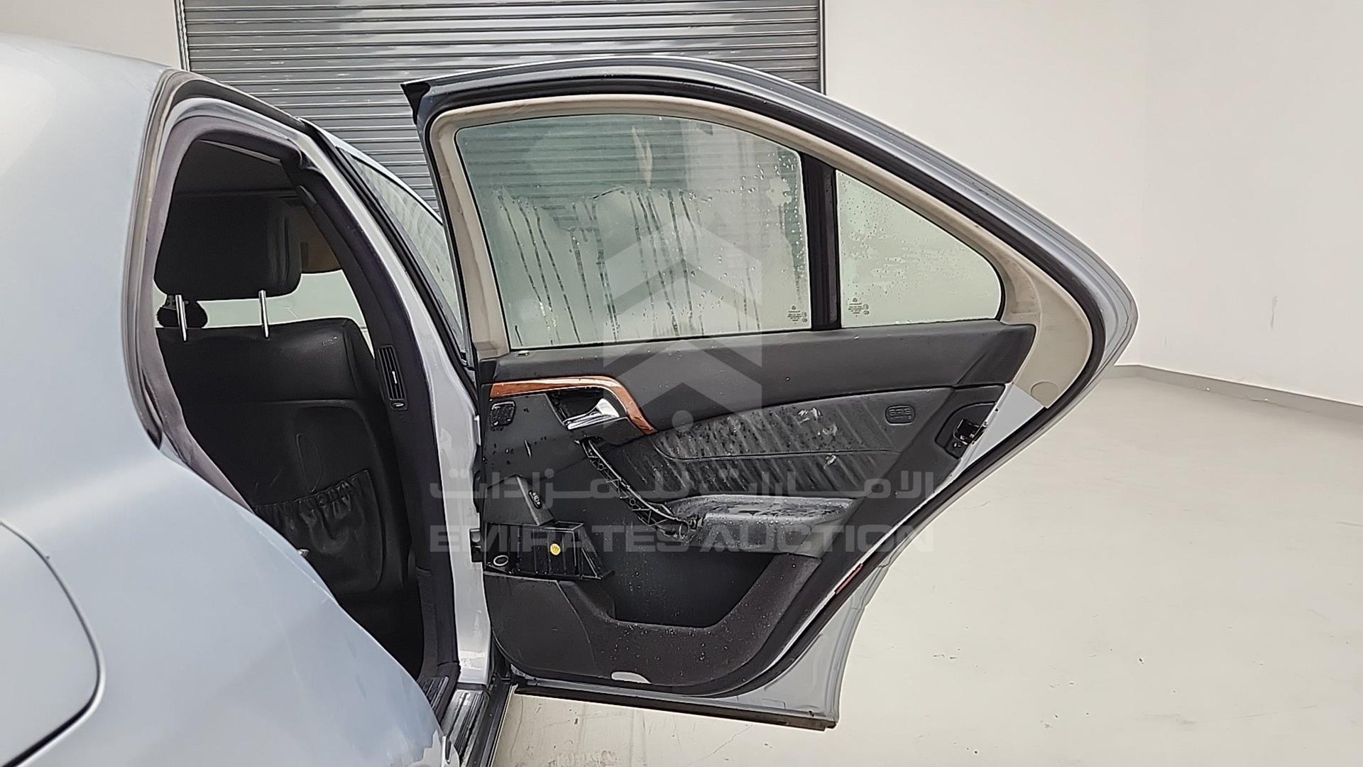 2005 MERCEDES S 320 VIN: WDB2200631A480452