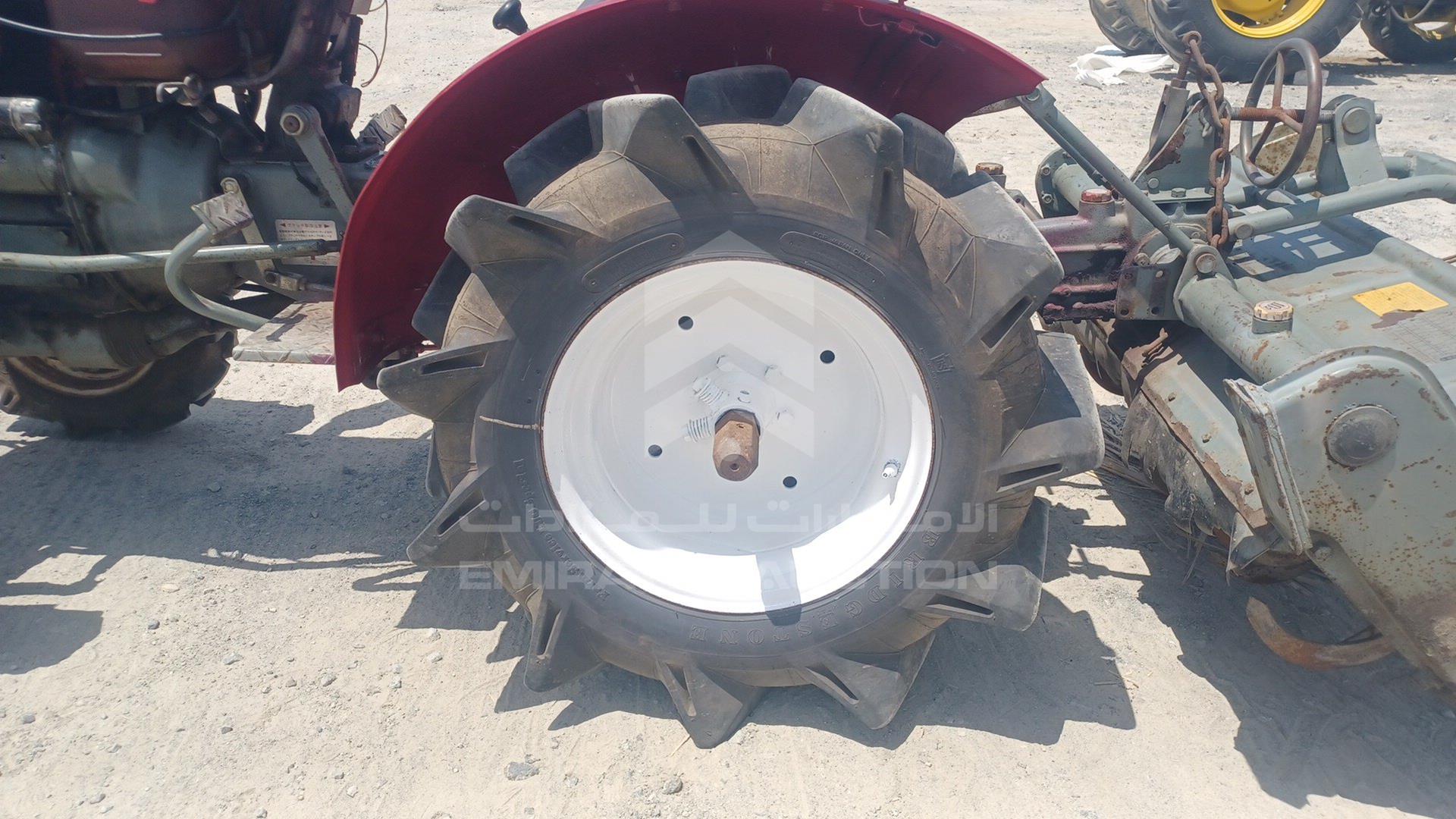 0 YANMAR --- VIN: YM1300D04615