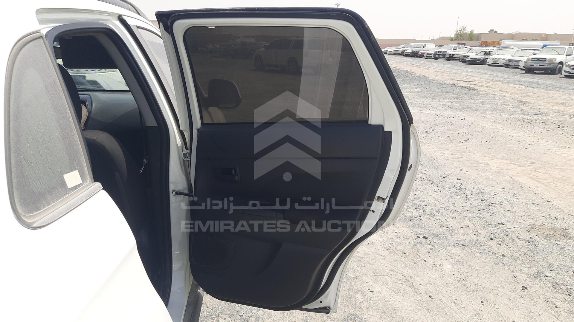 2017 MITSUBISHI ASX VIN: JE4LP21U5HZ703144
