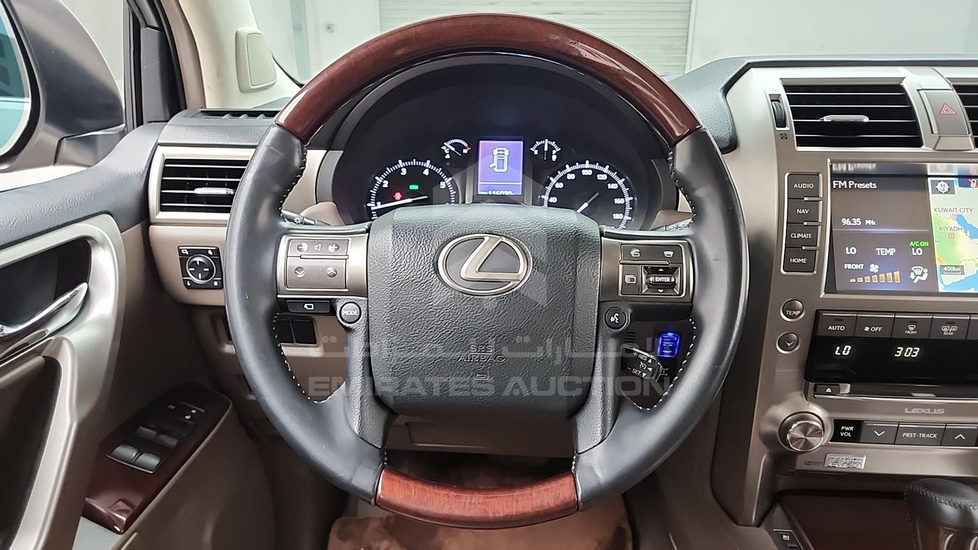 2015 LEXUS GX 460 VIN: JTJJM7FX3F5101726