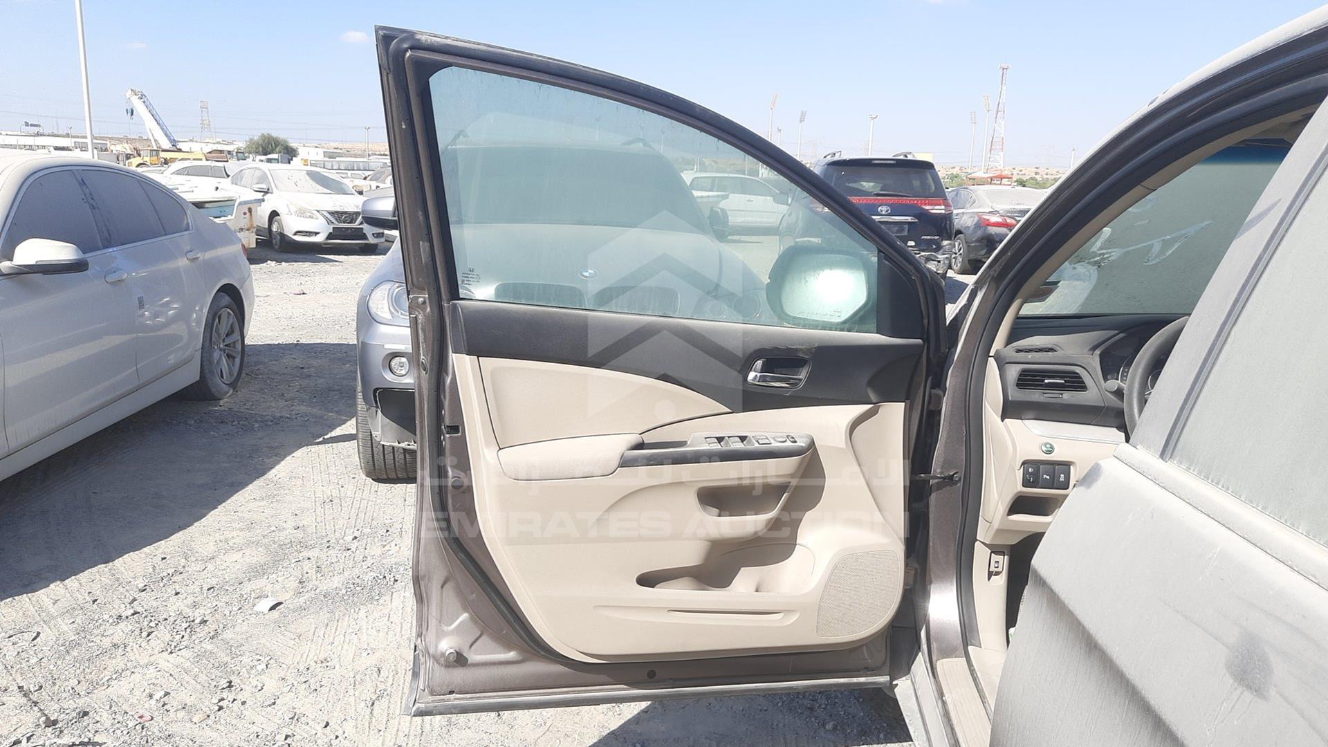 2016 HONDA CRV VIN: 5J6RM3832GL700052