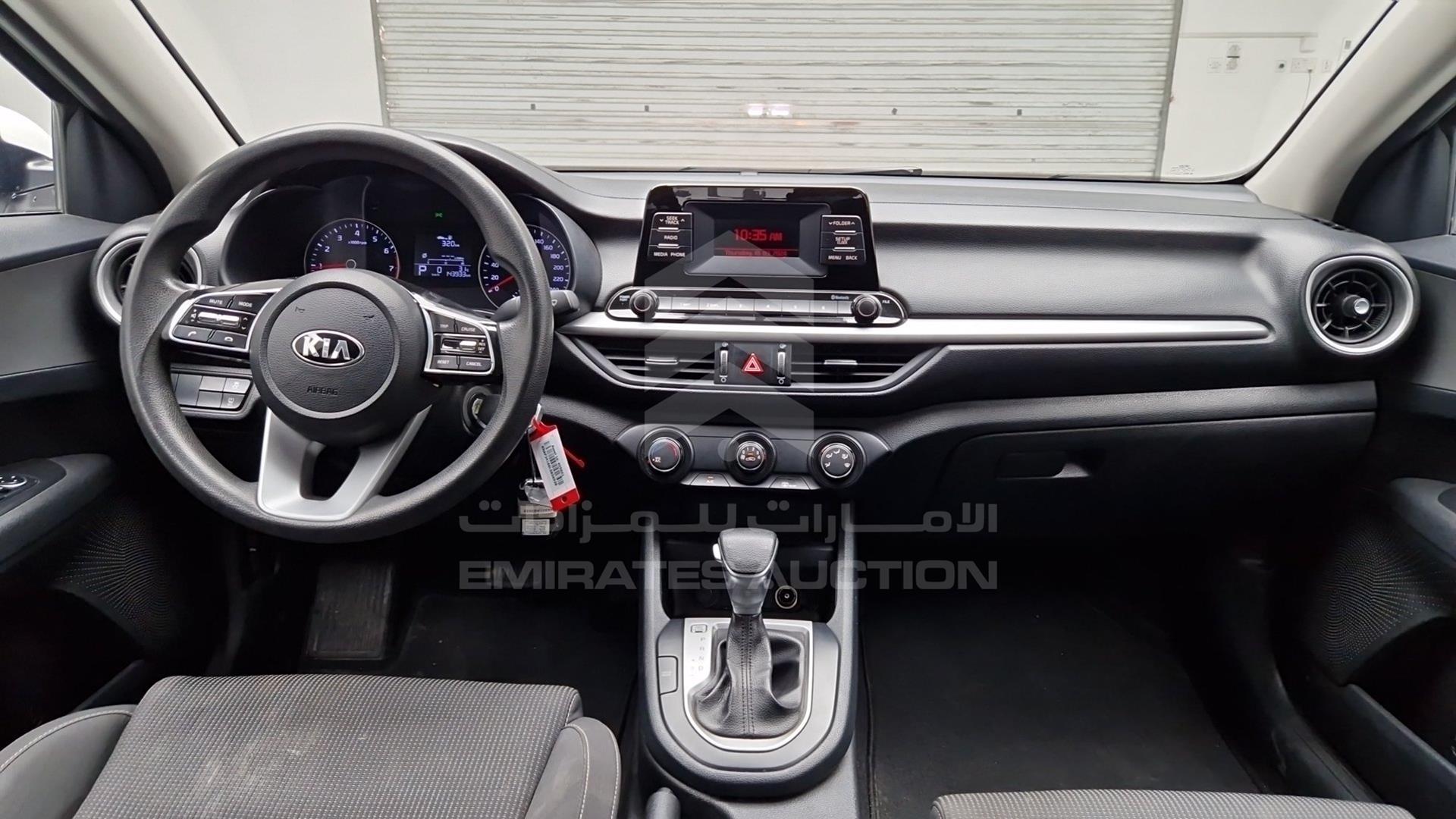2020 KIA CERATO VIN: KNAF24166L5856938