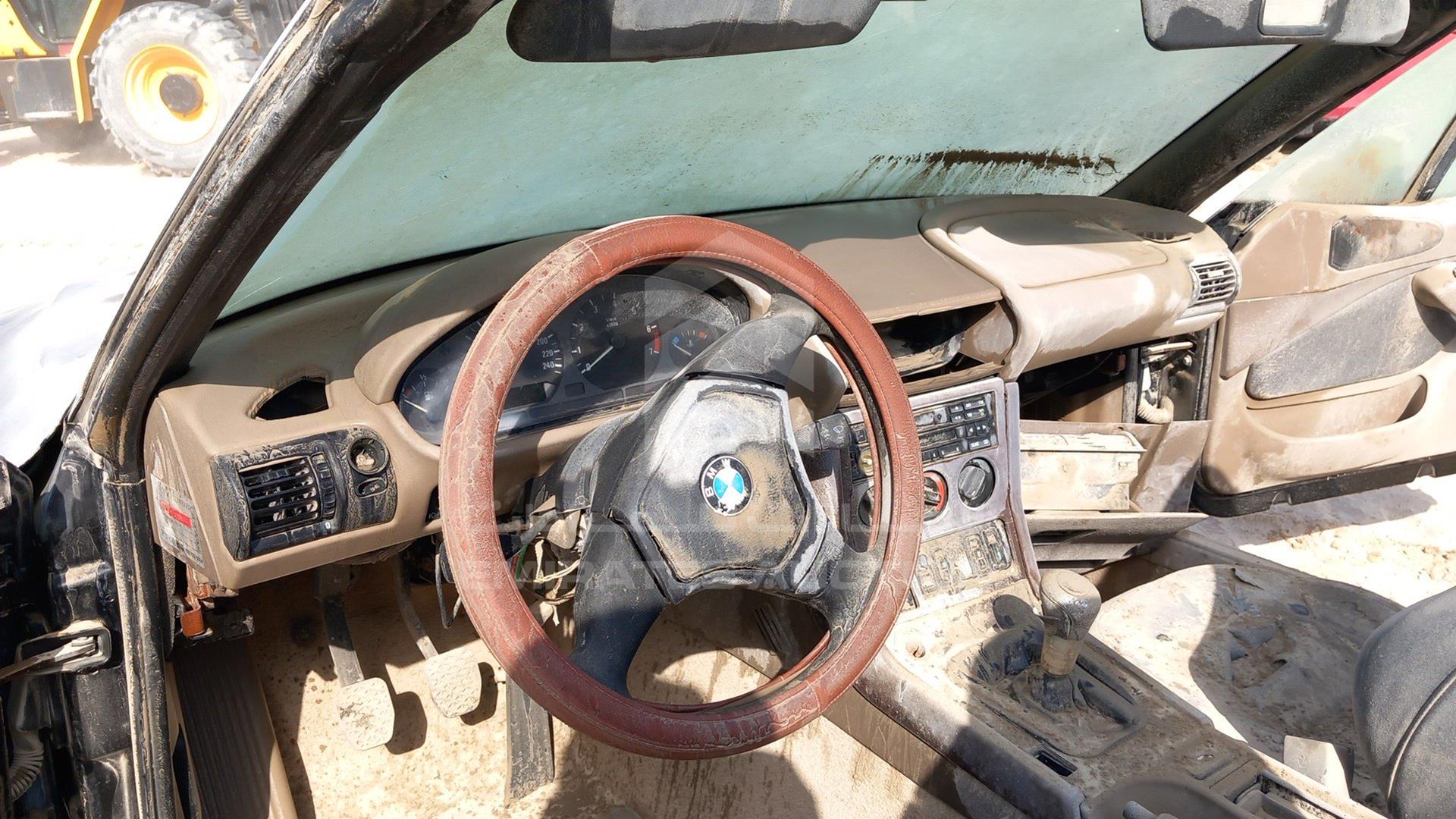 1996 BMW Z 3 VIN: WBACH71080LA25501