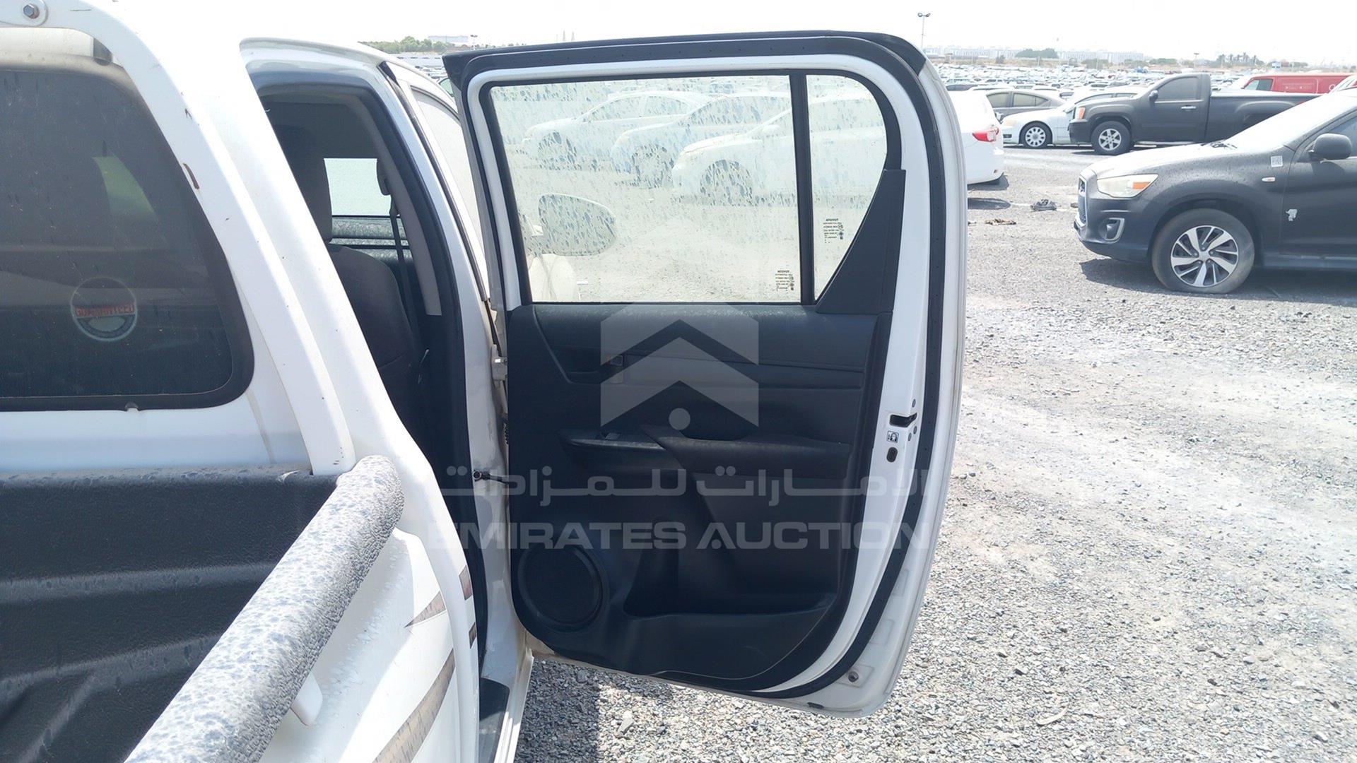 2019 TOYOTA HILUX VIN: MR0JX9CD1K4200577