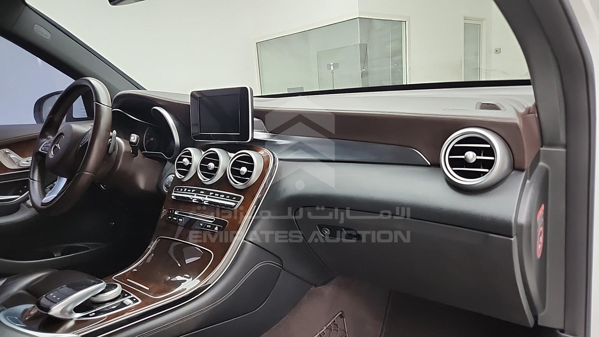 2017 MERCEDES GLC 250 VIN: WDC0G4GB8HF119203