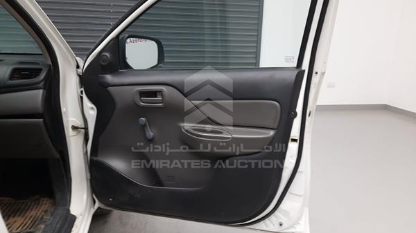 MMBJNKJ30GH045283 Mitsubishi L 200