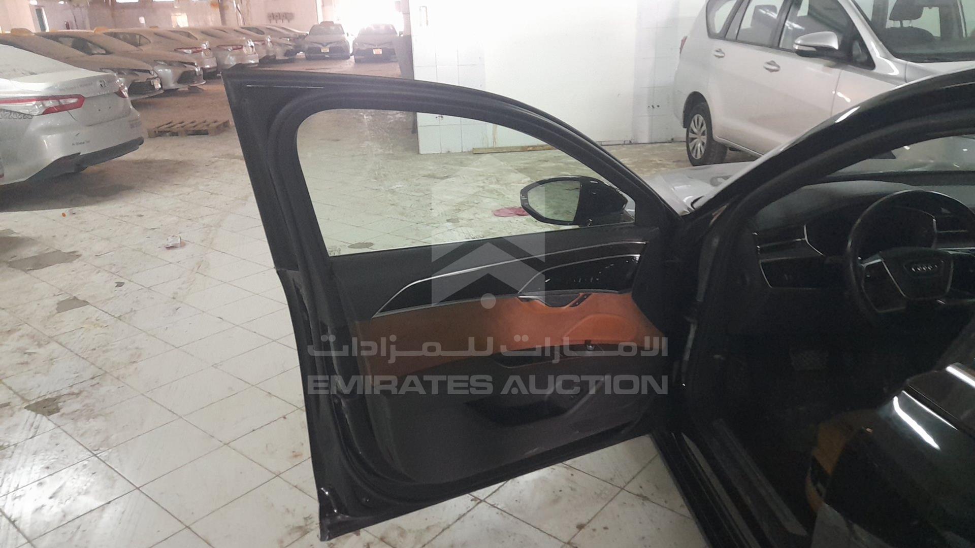2020 AUDI A8 VIN: WAUZZZF80LN002592