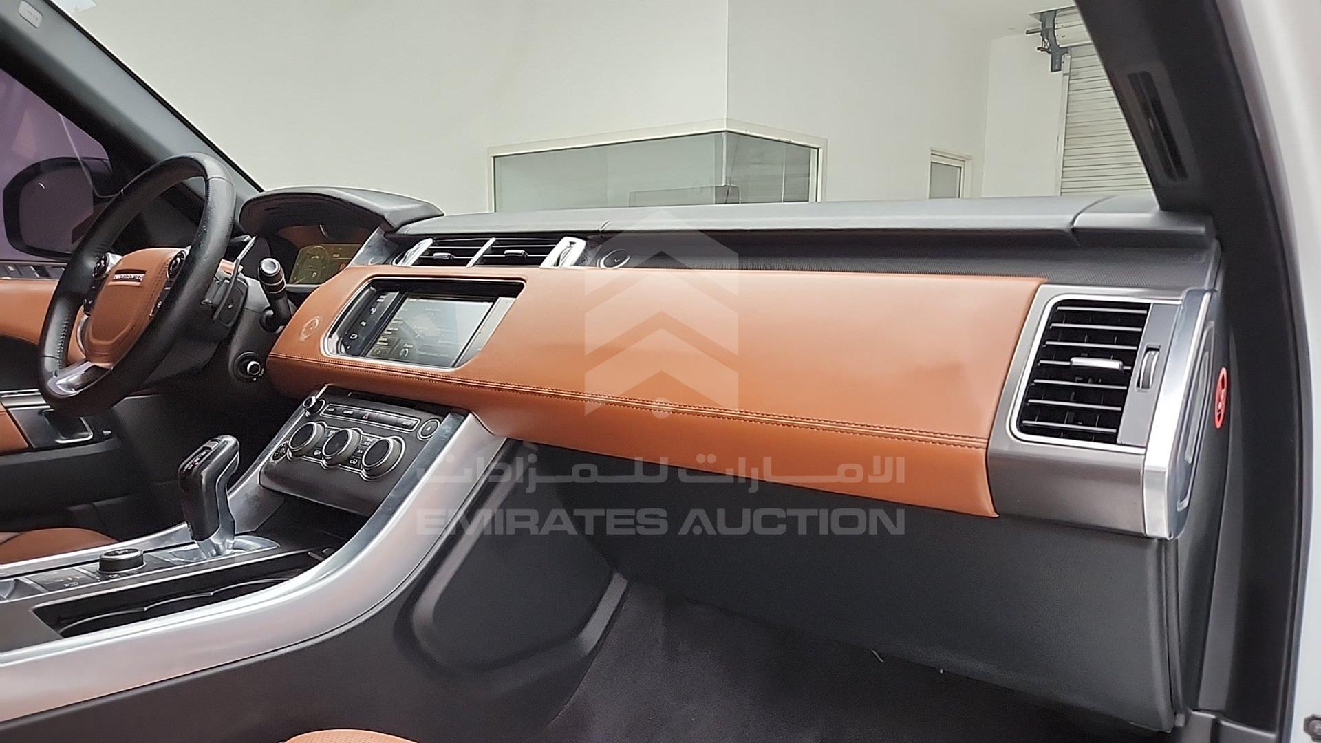 2014 RANGE ROVER SPORT VIN: SALWA2EF8EA305921