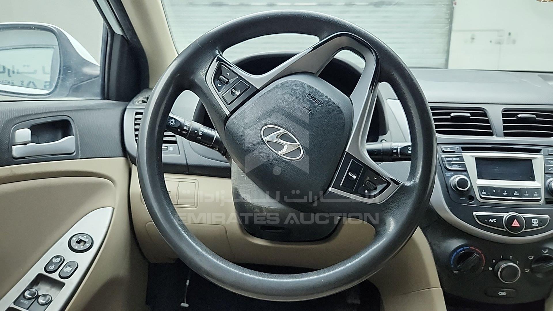 2017 HYUNDAI ACCENT VIN: KMHCT41D1HU279245