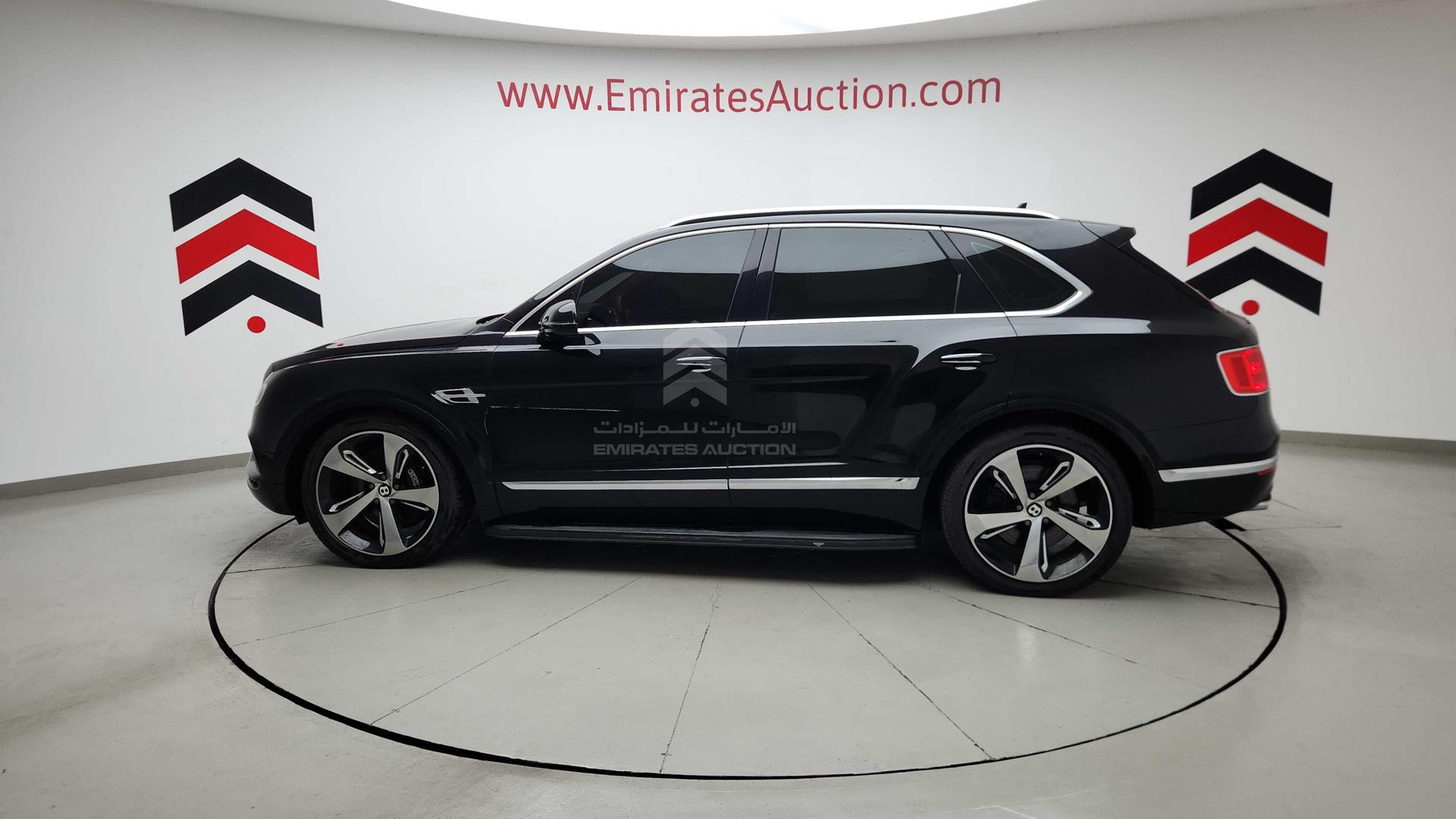 2019 BENTLEY BENTAYGA VIN: SJAAL1ZV2KC023332
