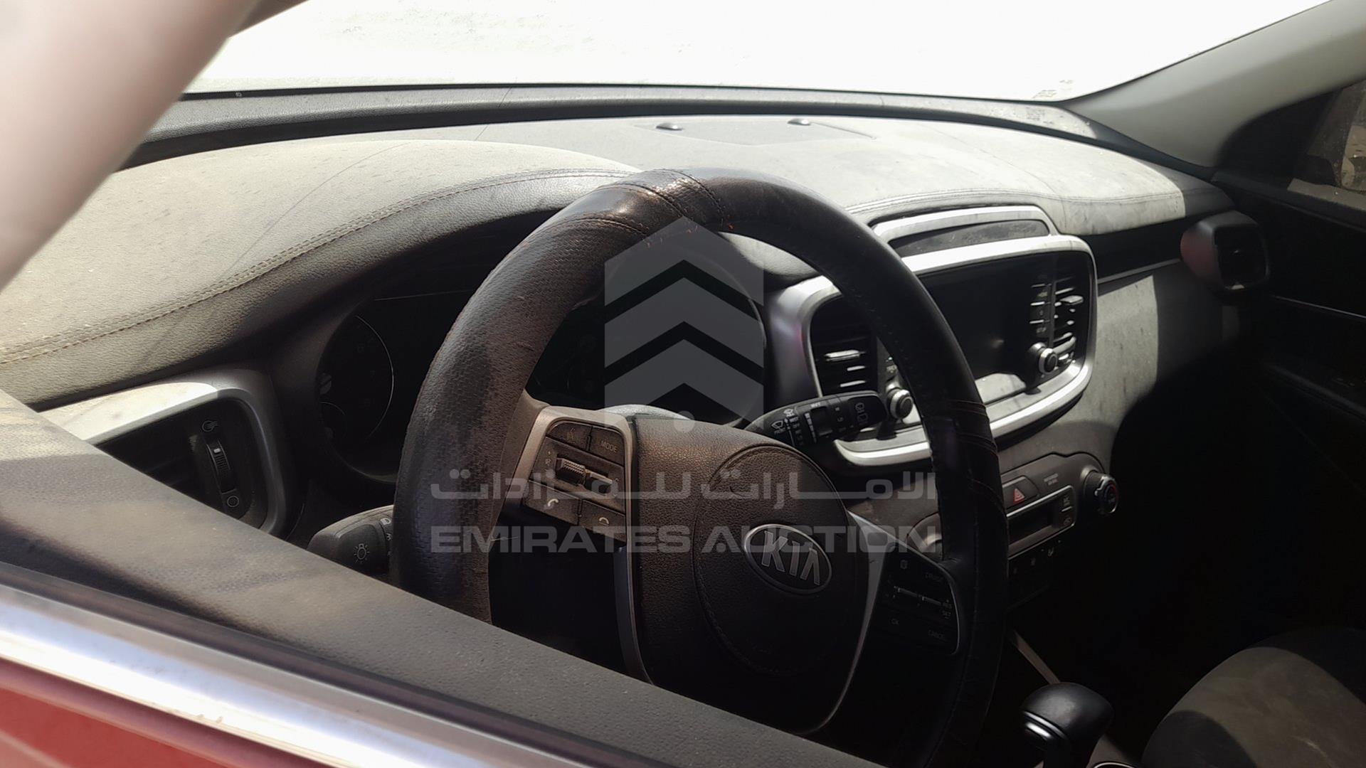 2019 KIA SORENTO VIN: 5XYPGDA54KG587151
