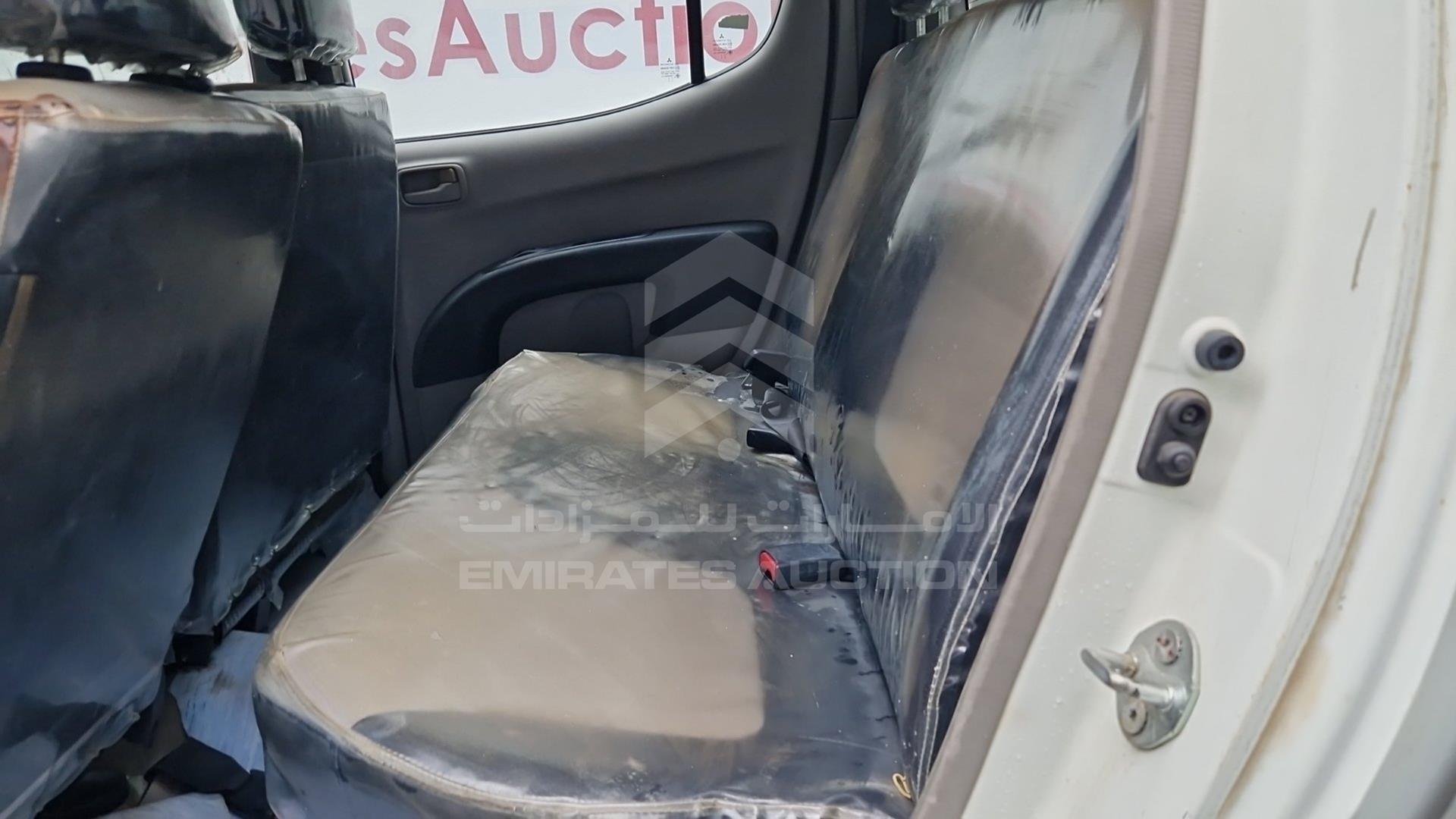 2014 MITSUBISHI L 200 VIN: MMBJNKA50ED004709