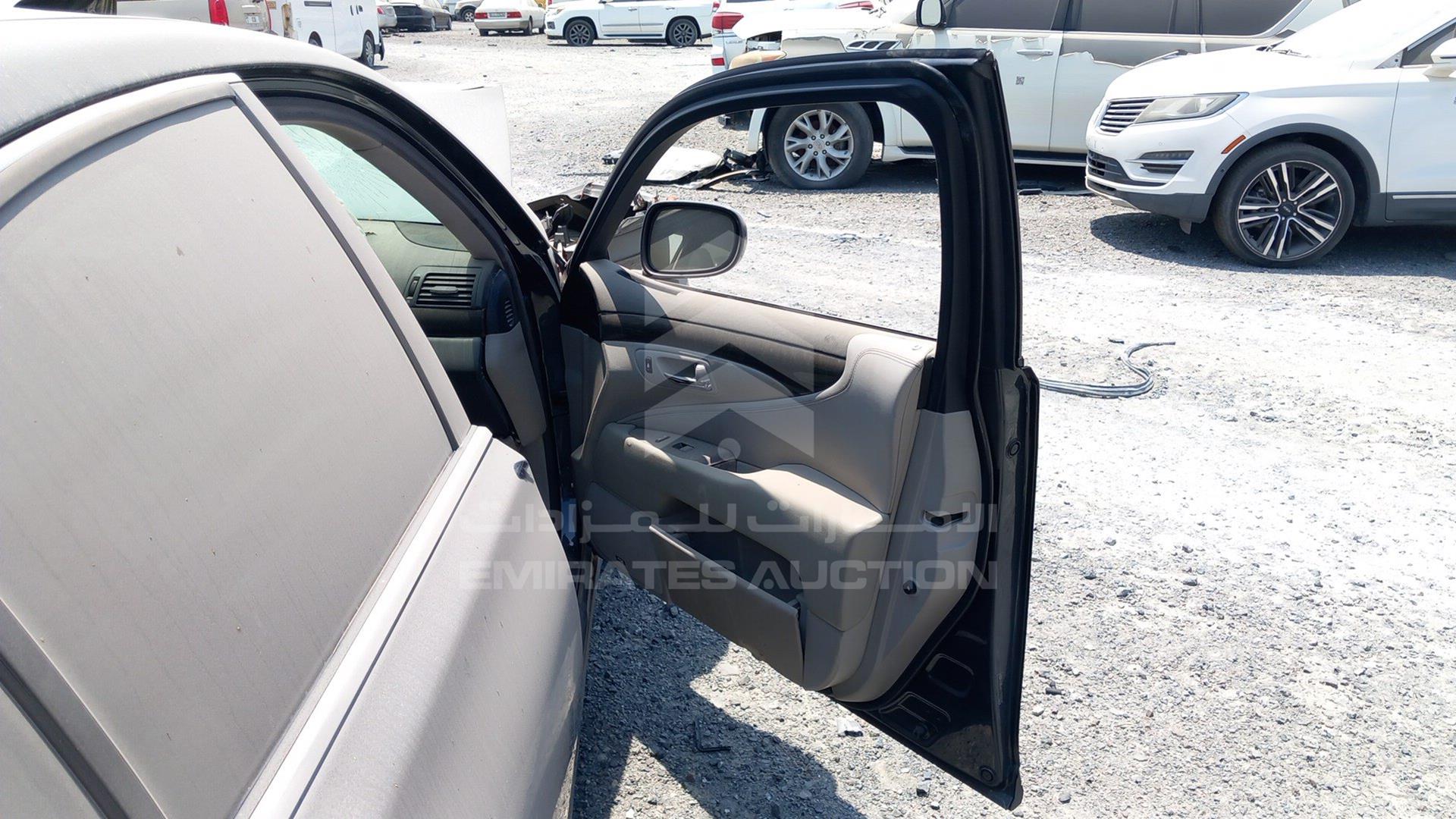 2007 LEXUS LS 460 VIN: JTHBL46FX75028631