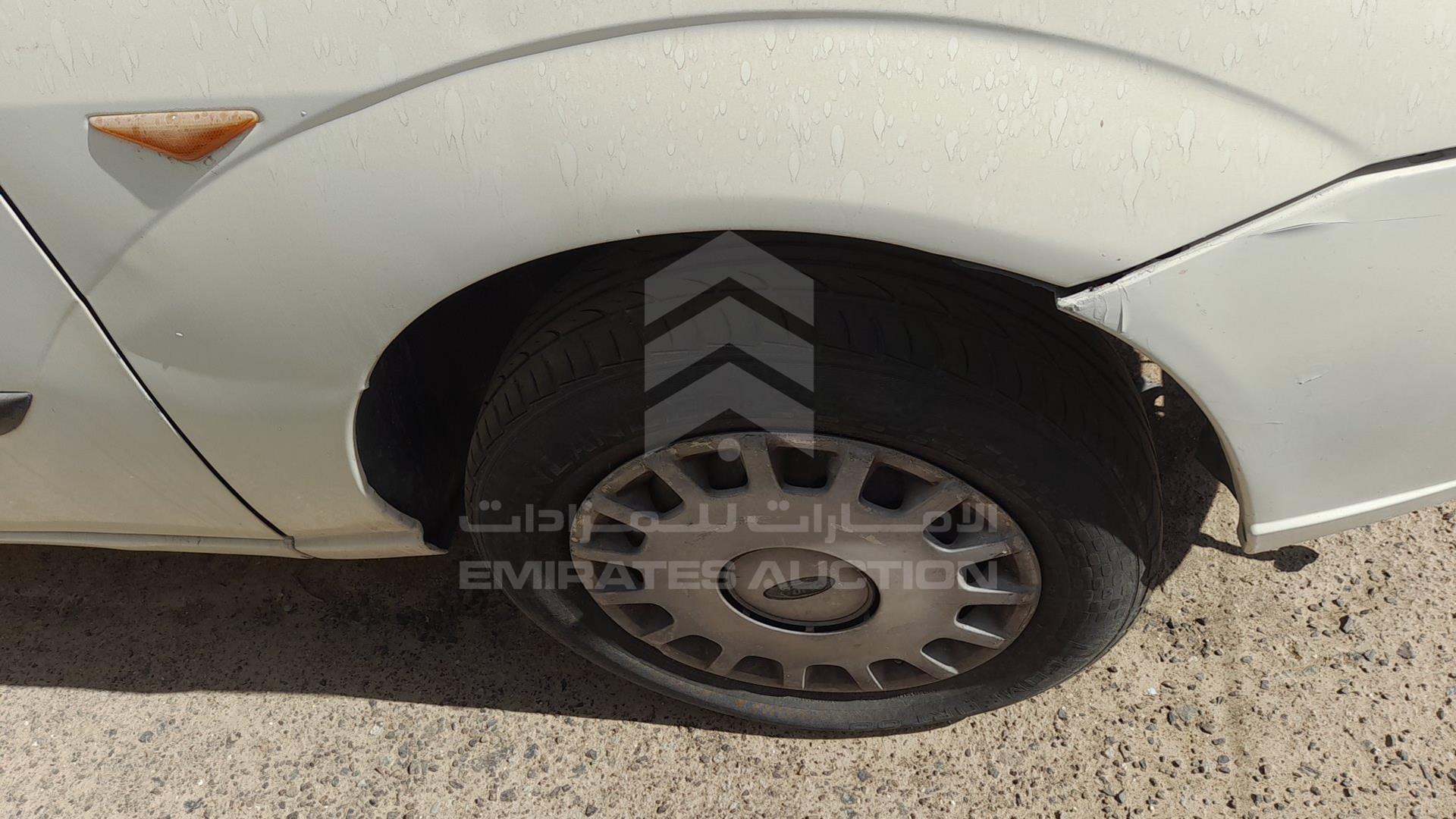 2003 FORD FOCUS VIN: WF0SD95L73VR50381