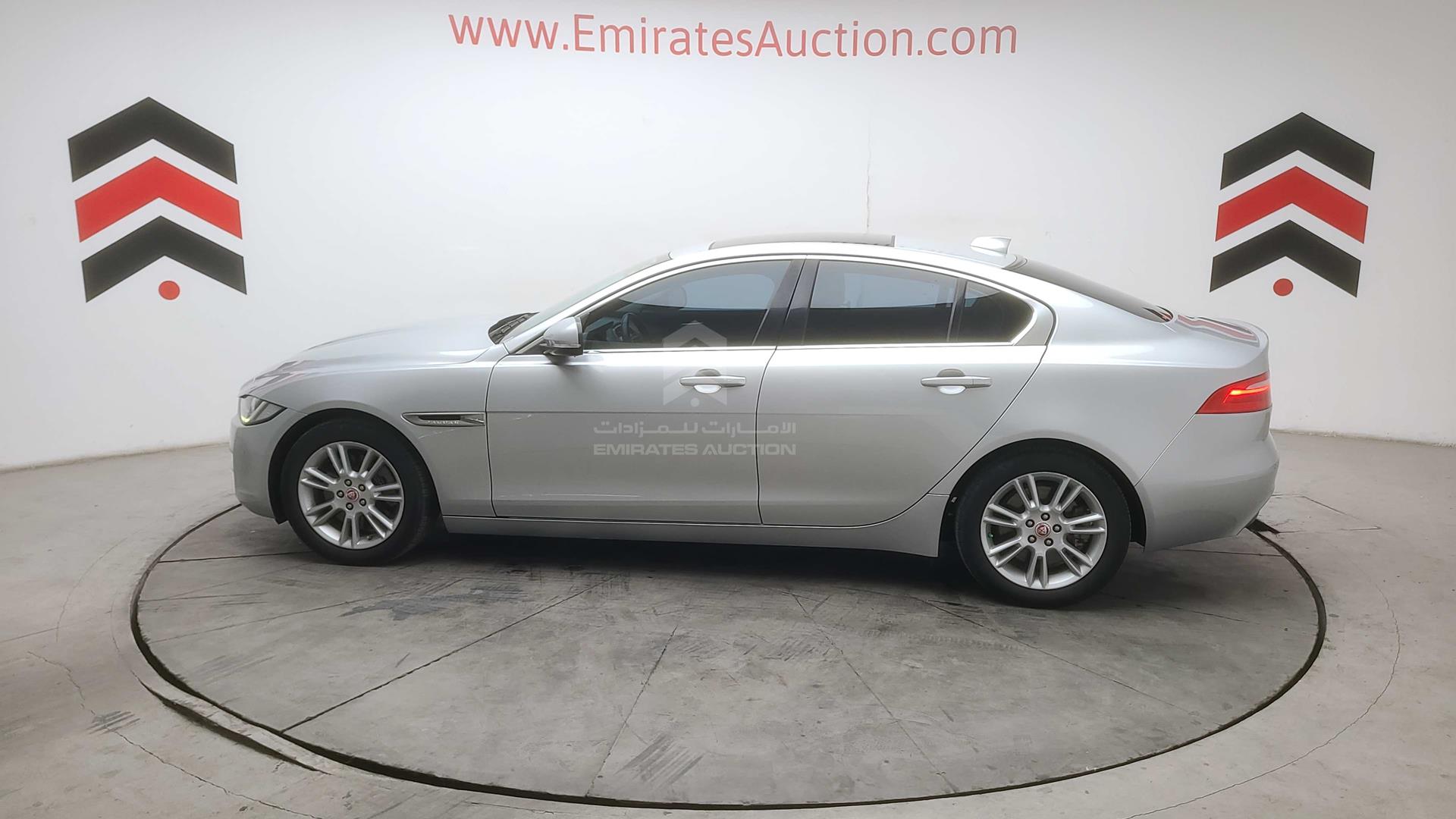 2017 JAGUAR XE VIN: SAJAB4BG6HA972158