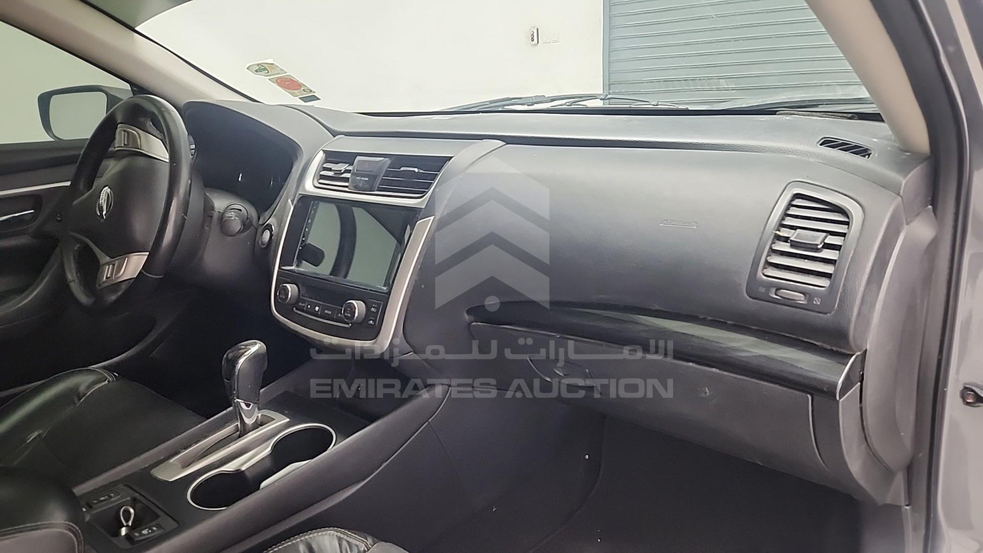 2017 NISSAN ALTIMA VIN: 1N4AL3AP2HC212746