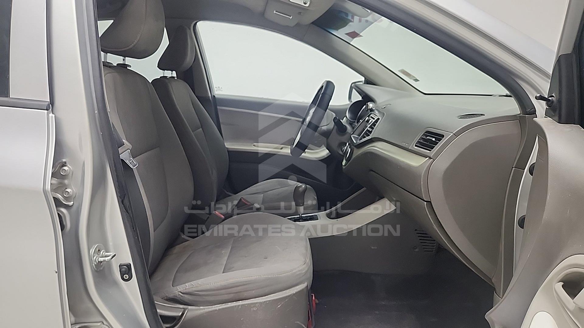 2017 KIA PICANTO VIN: KNABE5129HT356106