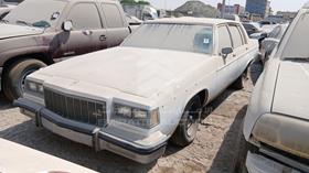 Buick - Scrap without document — Front Left Angle — Photo 5 — Thumbnail