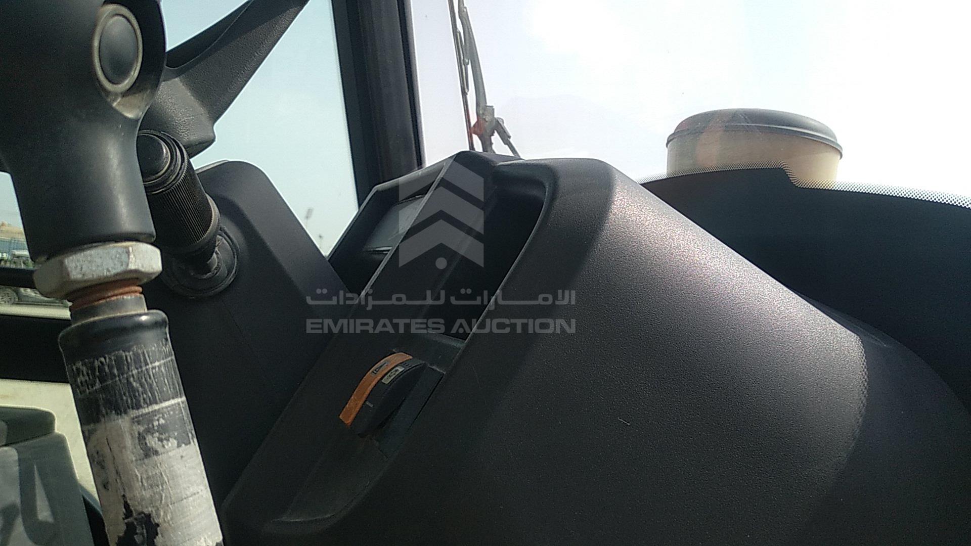 2017 JCB 3DX VIN: RAJ3DXSSL02986754