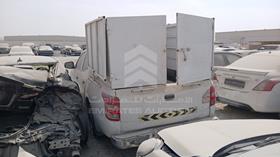 2016 Mitsubishi L 200 — Rear Left Angle — Photo 6 — Thumbnail